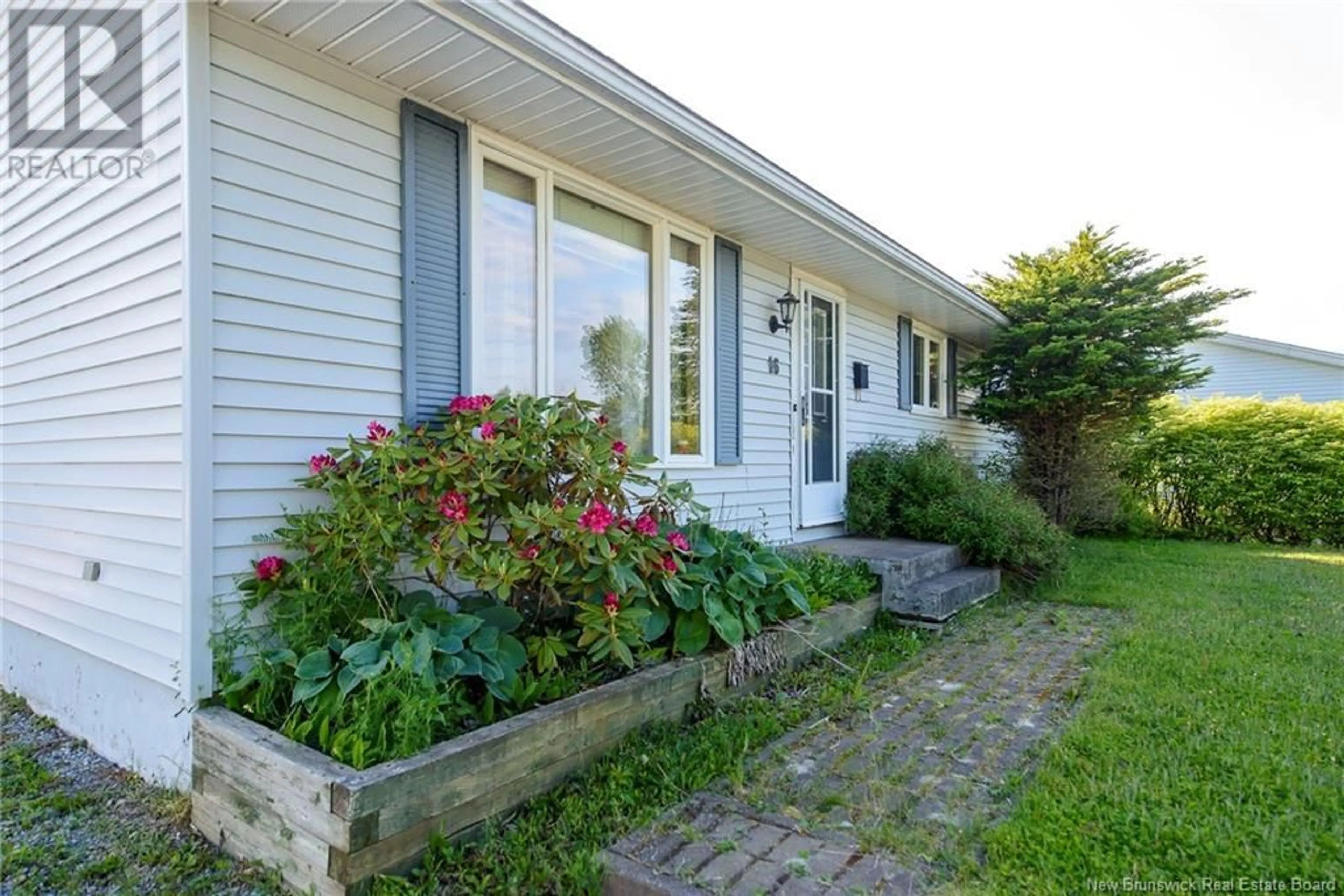 Unknown for 16 EVELEIGH COURT, Saint John New Brunswick E2J4K1