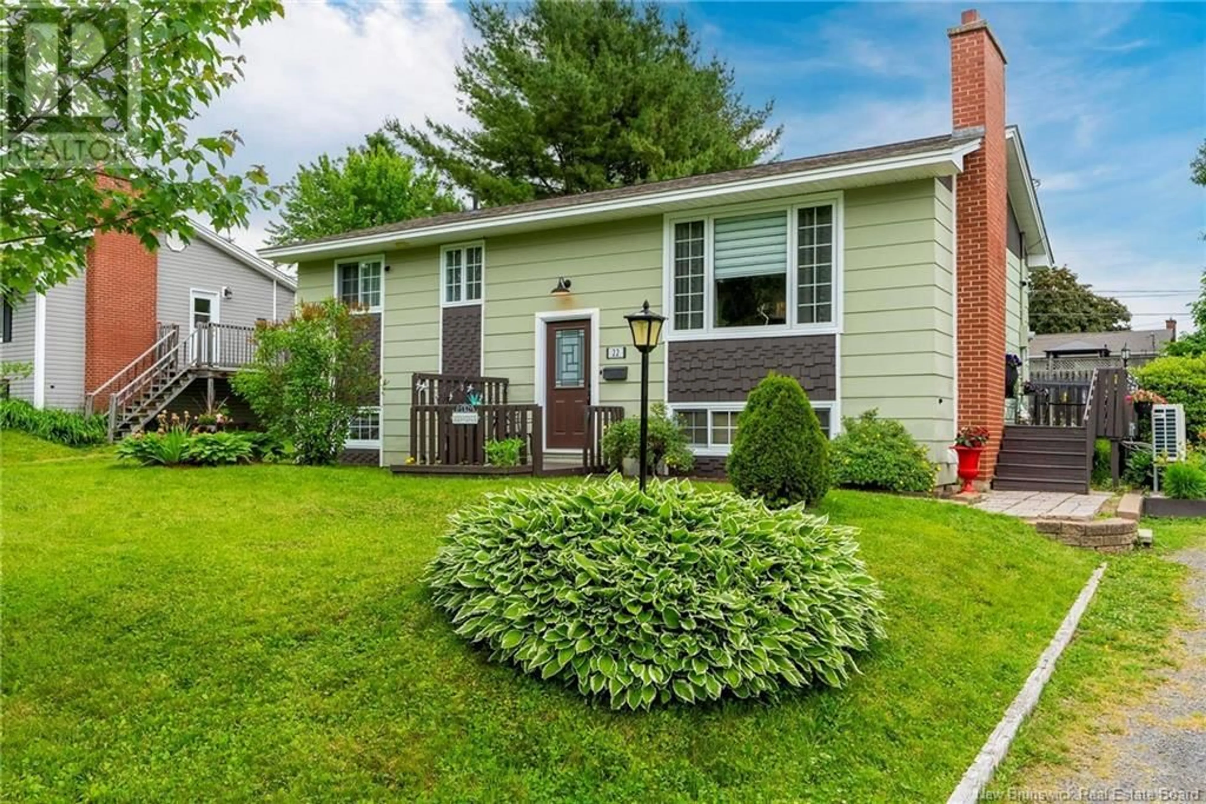 Home with vinyl exterior material, street for 22 WILLIAM STREET, Fredericton New Brunswick E3A4V6