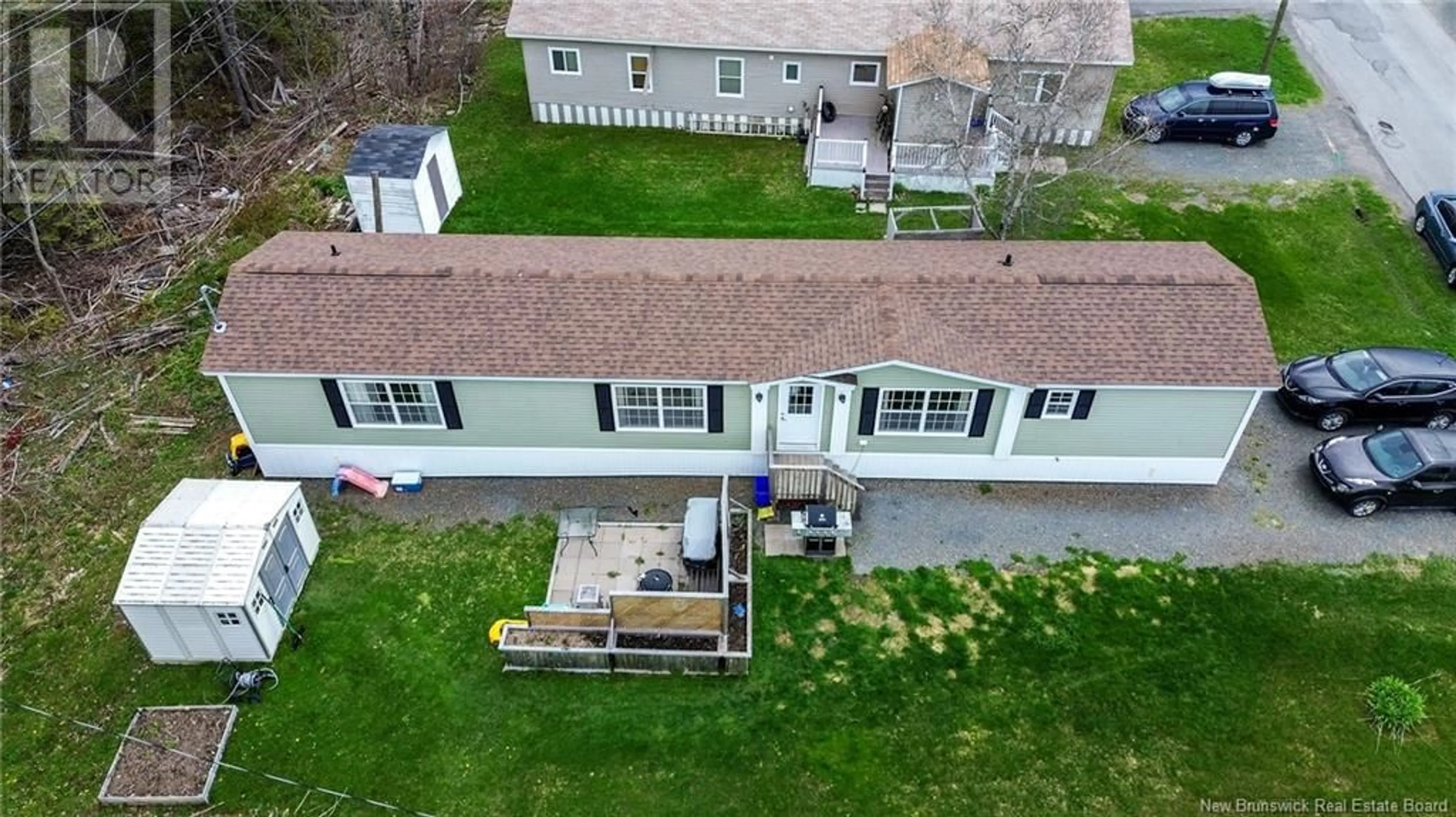 A pic from outside/outdoor area/front of a property/back of a property/a pic from drone, building for 66 EVERGREEN STREET, Fredericton New Brunswick E3B6N3