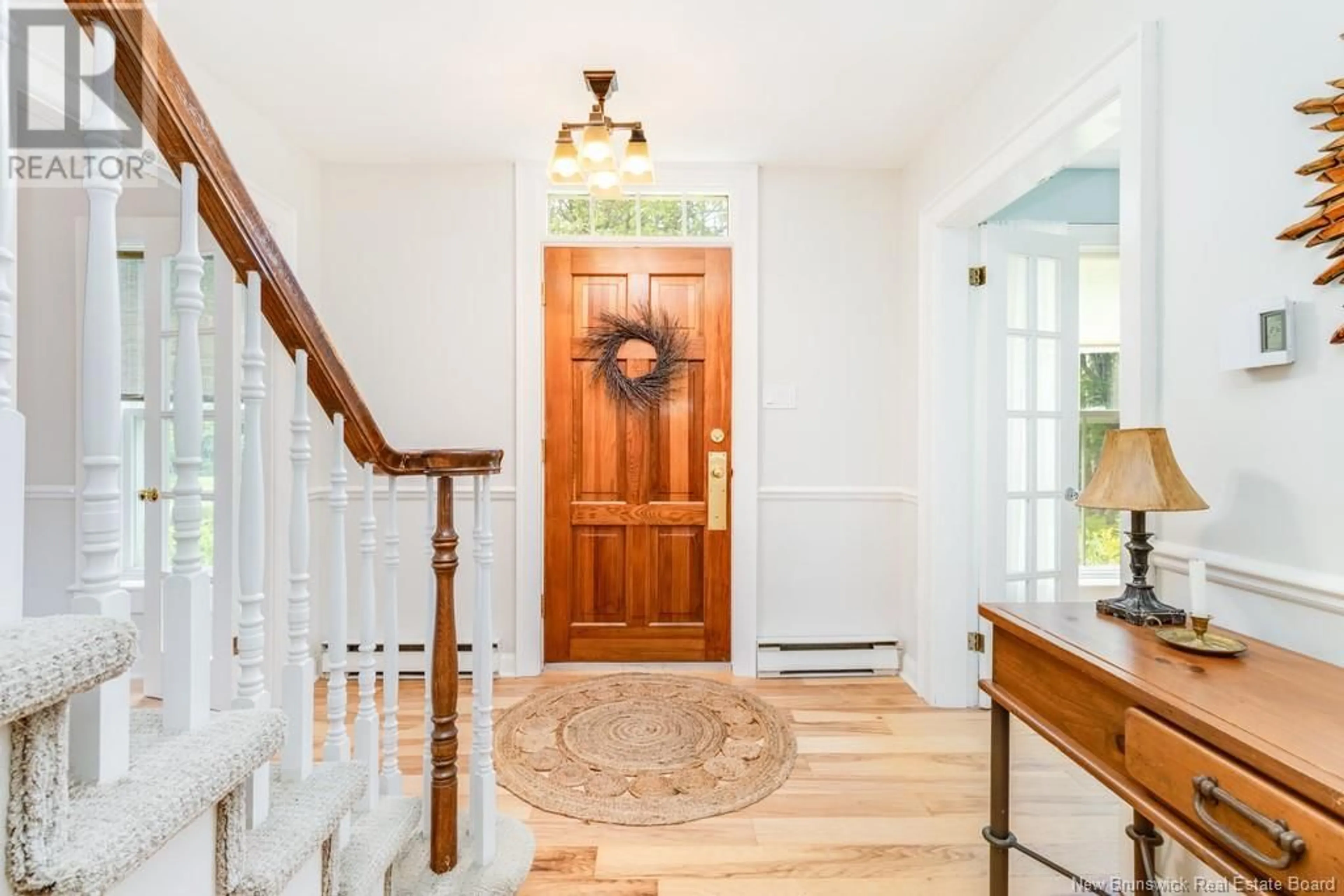 Indoor entryway for 364 CARRIAGE HILL DRIVE, Hanwell New Brunswick E3E1K4