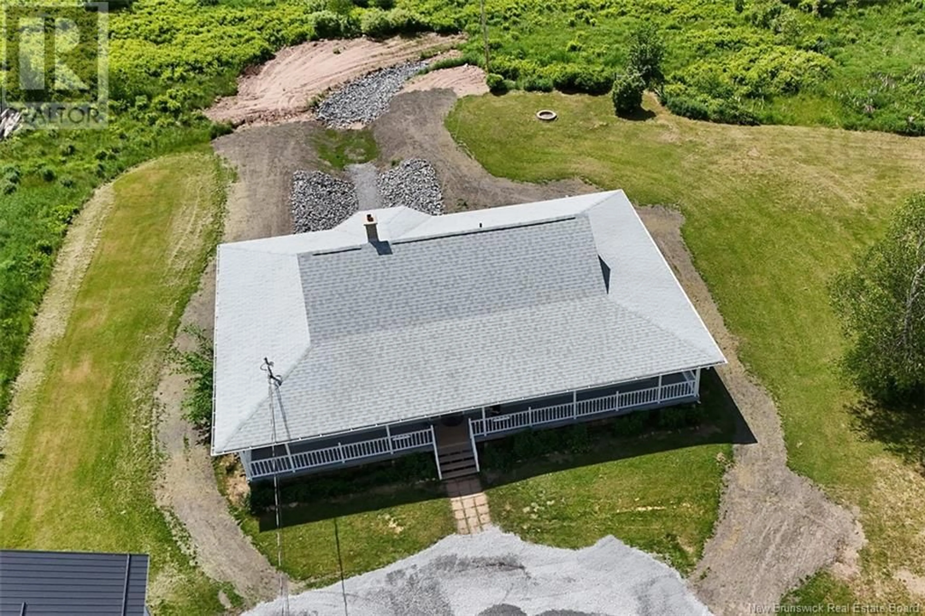 A pic from outside/outdoor area/front of a property/back of a property/a pic from drone, building for 548 BROAD ROAD, Geary New Brunswick E2V3W2