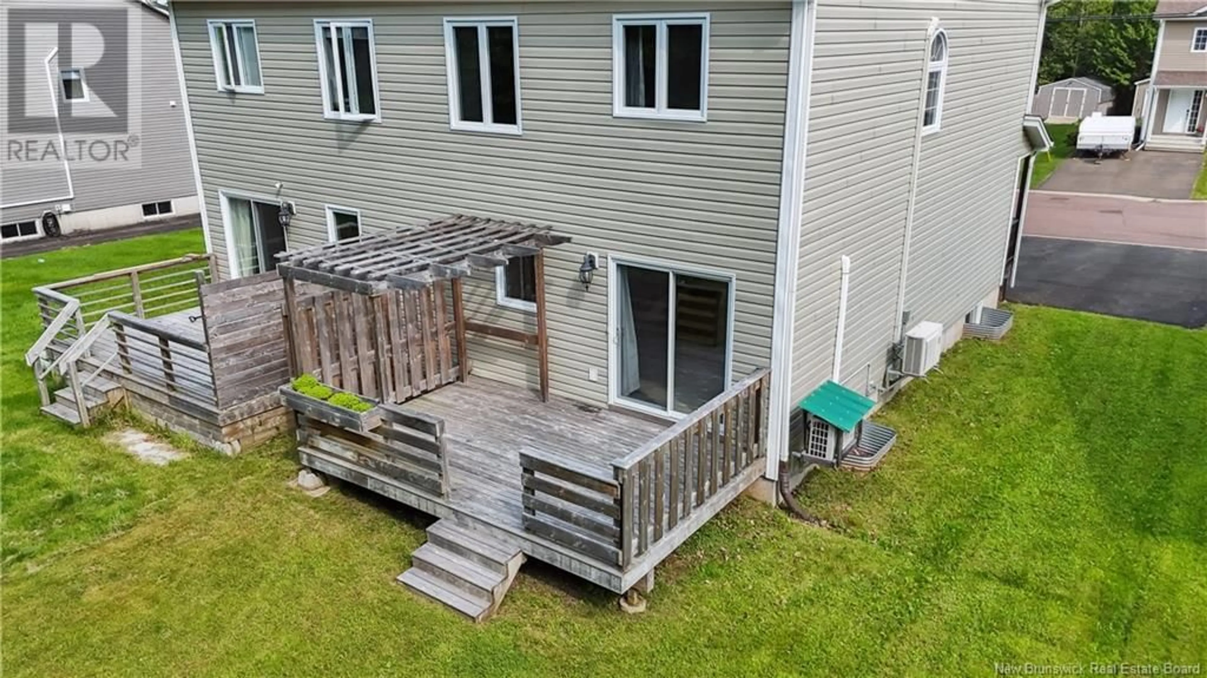 A pic from outside/outdoor area/front of a property/back of a property/a pic from drone, unknown for 73 DES ÉRABLES STREET, Dieppe New Brunswick E1A9B1
