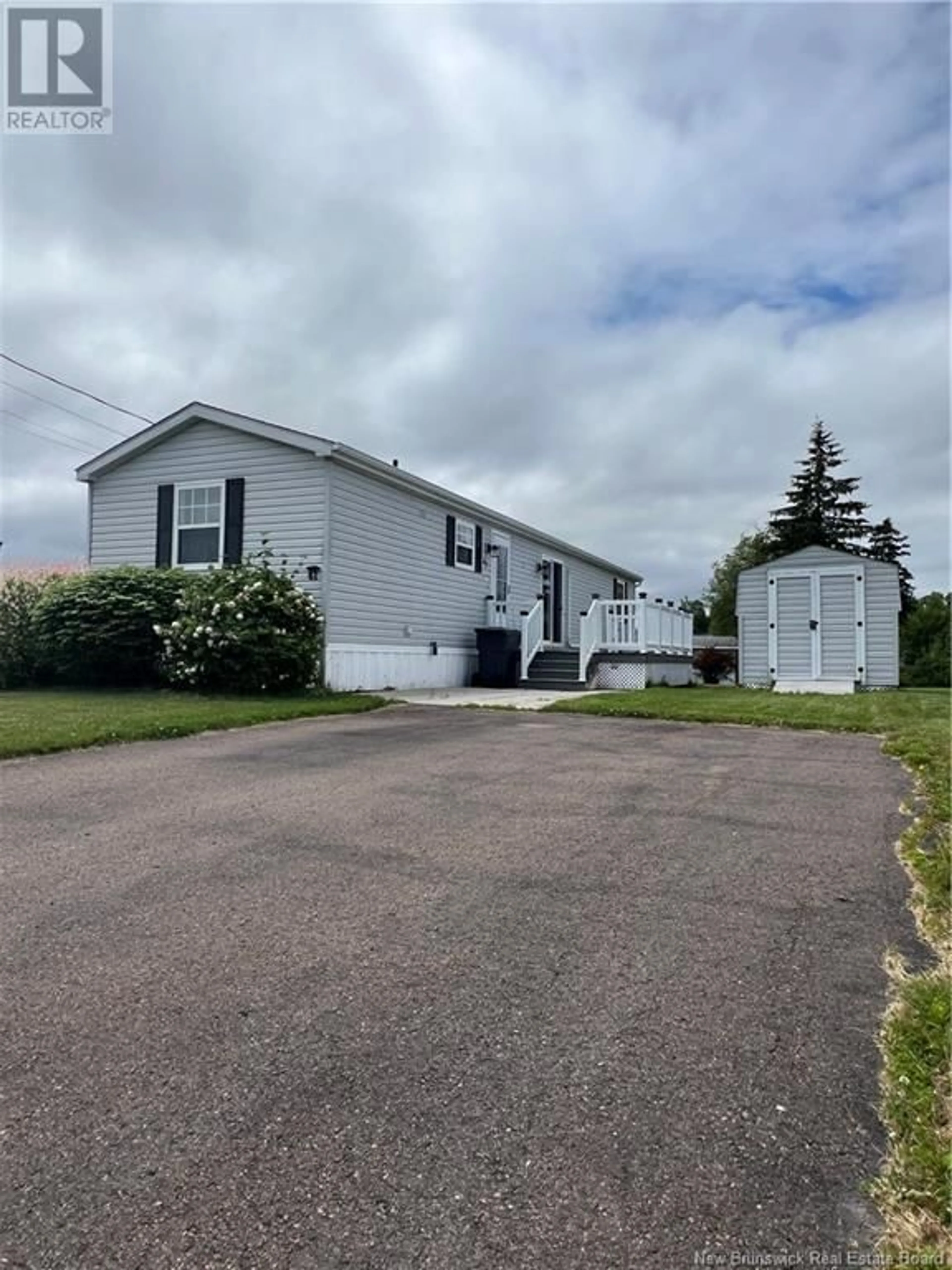 Unknown for 61 ST-JEAN DRIVE, Dieppe New Brunswick E1A7N1