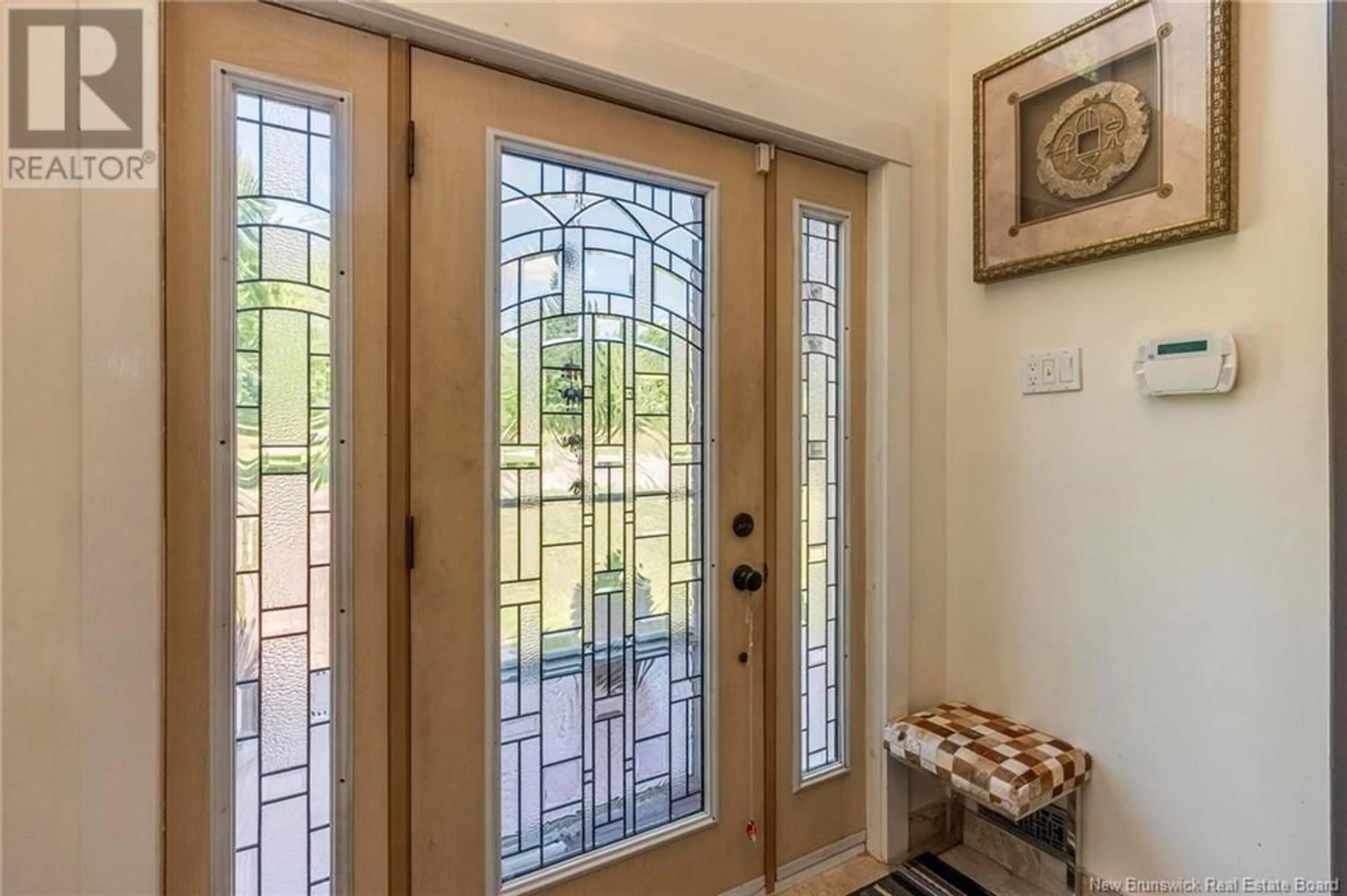 Indoor entryway for 295 MOLLINS ROAD, Salisbury New Brunswick E4J2X1