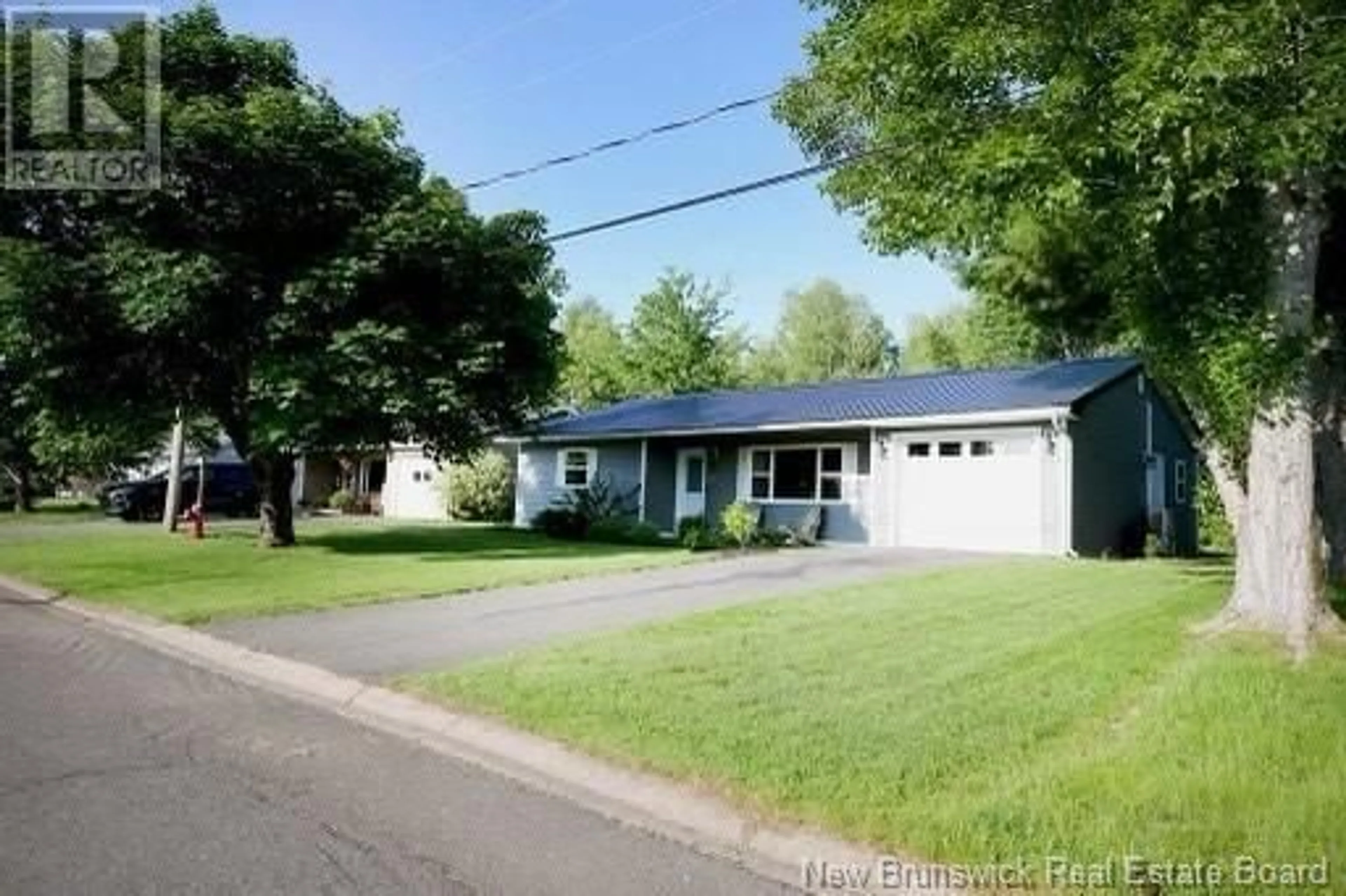 Home with vinyl exterior material, street for 233 TOBIAS AVENUE, Riverview New Brunswick E1B4P6