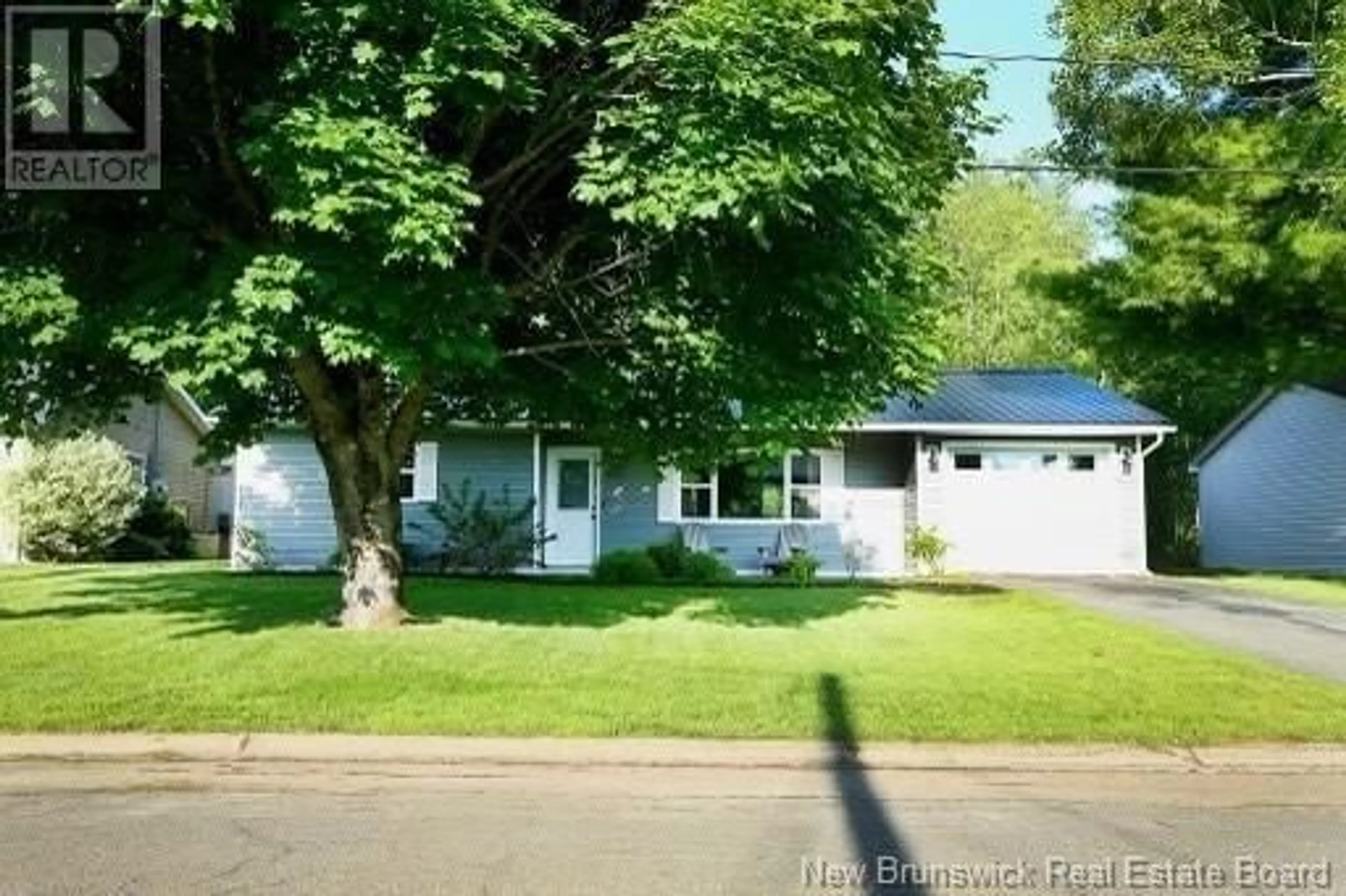 Home with vinyl exterior material, street for 233 TOBIAS AVENUE, Riverview New Brunswick E1B4P6