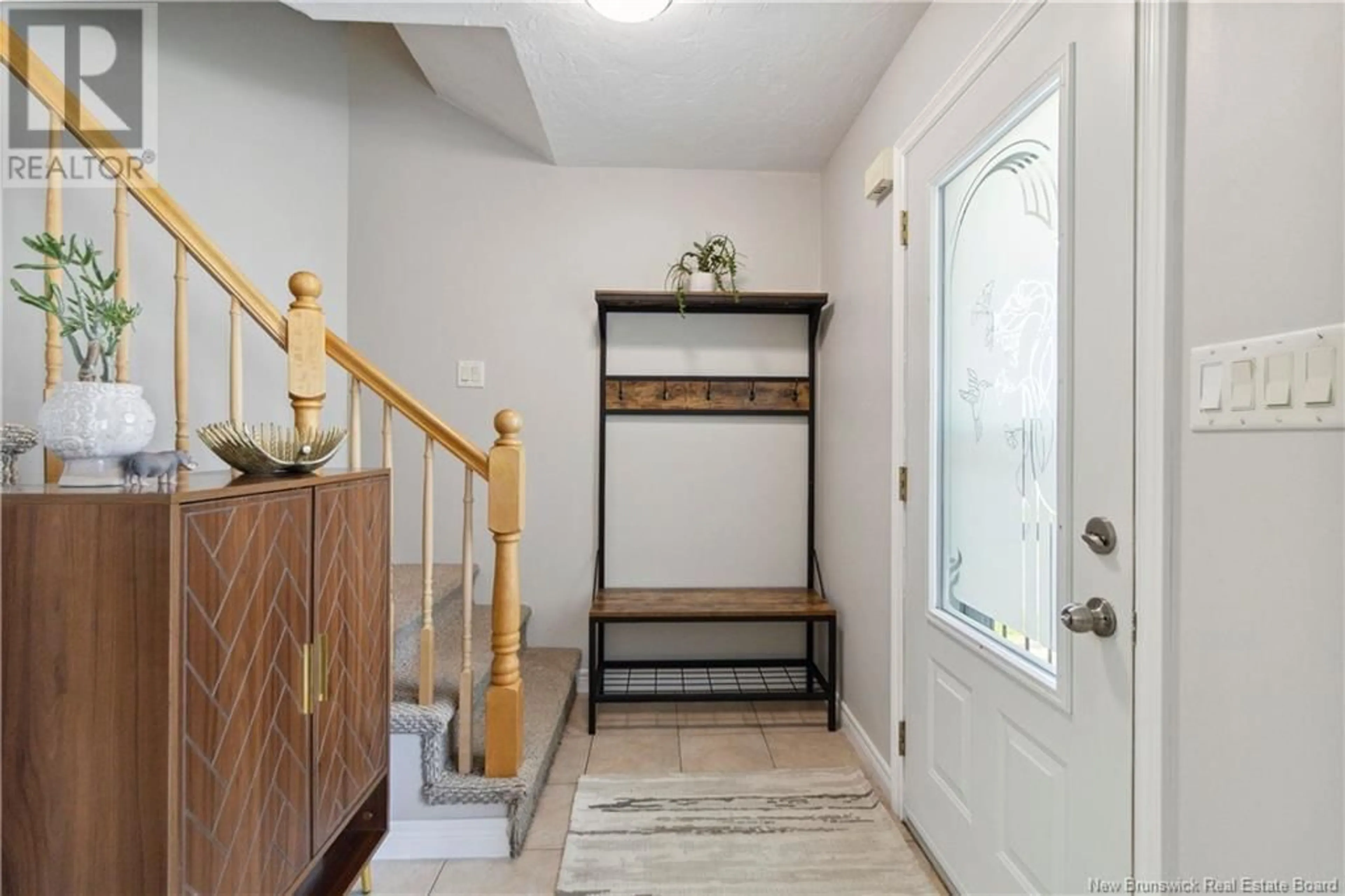 Indoor entryway for 110 RENNICK ROAD, Moncton New Brunswick E1G4X2