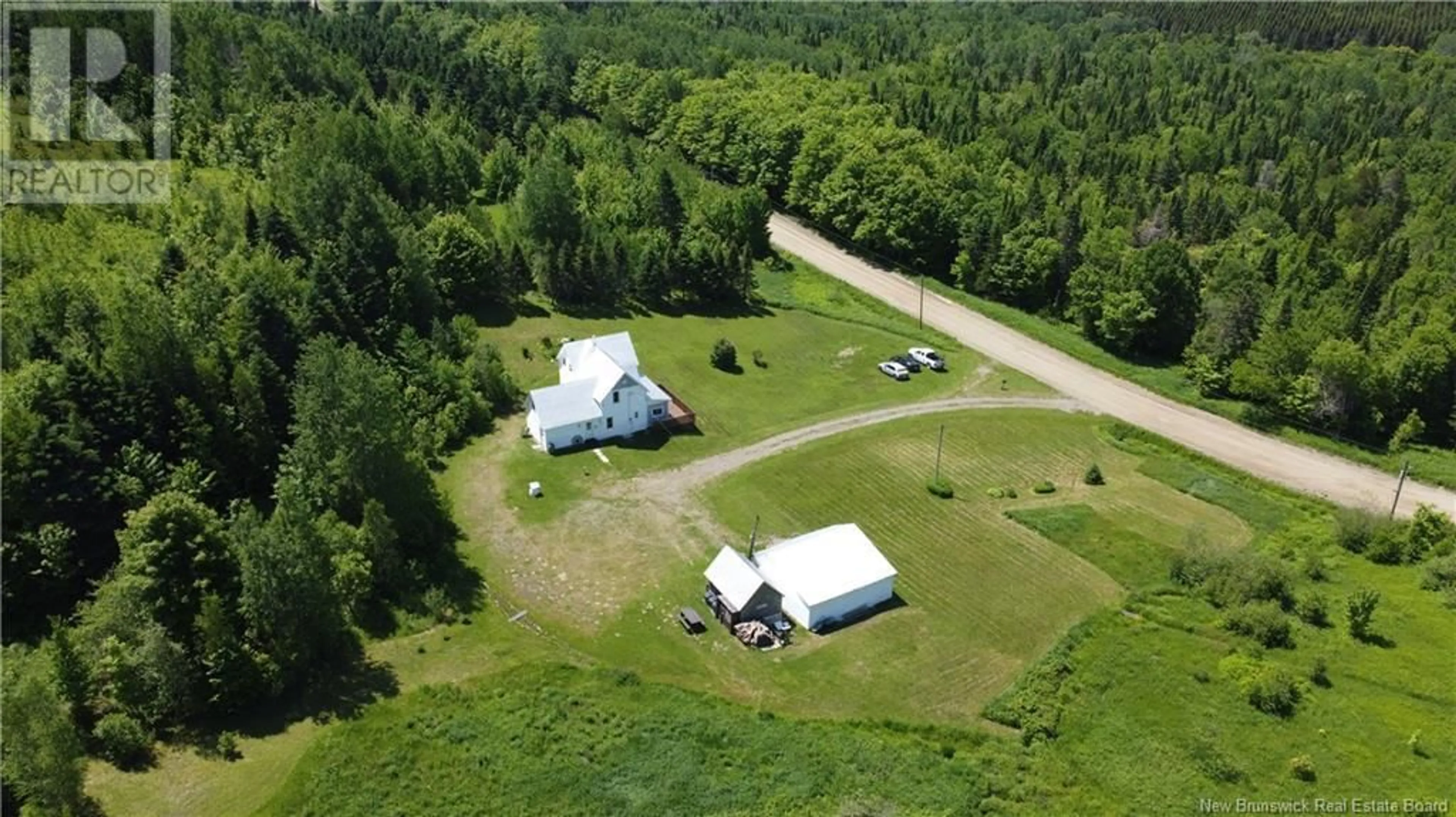 A pic from outside/outdoor area/front of a property/back of a property/a pic from drone, building for 389 EAST KNOWLESVILLE ROAD, Knowlesville New Brunswick E7L1M5
