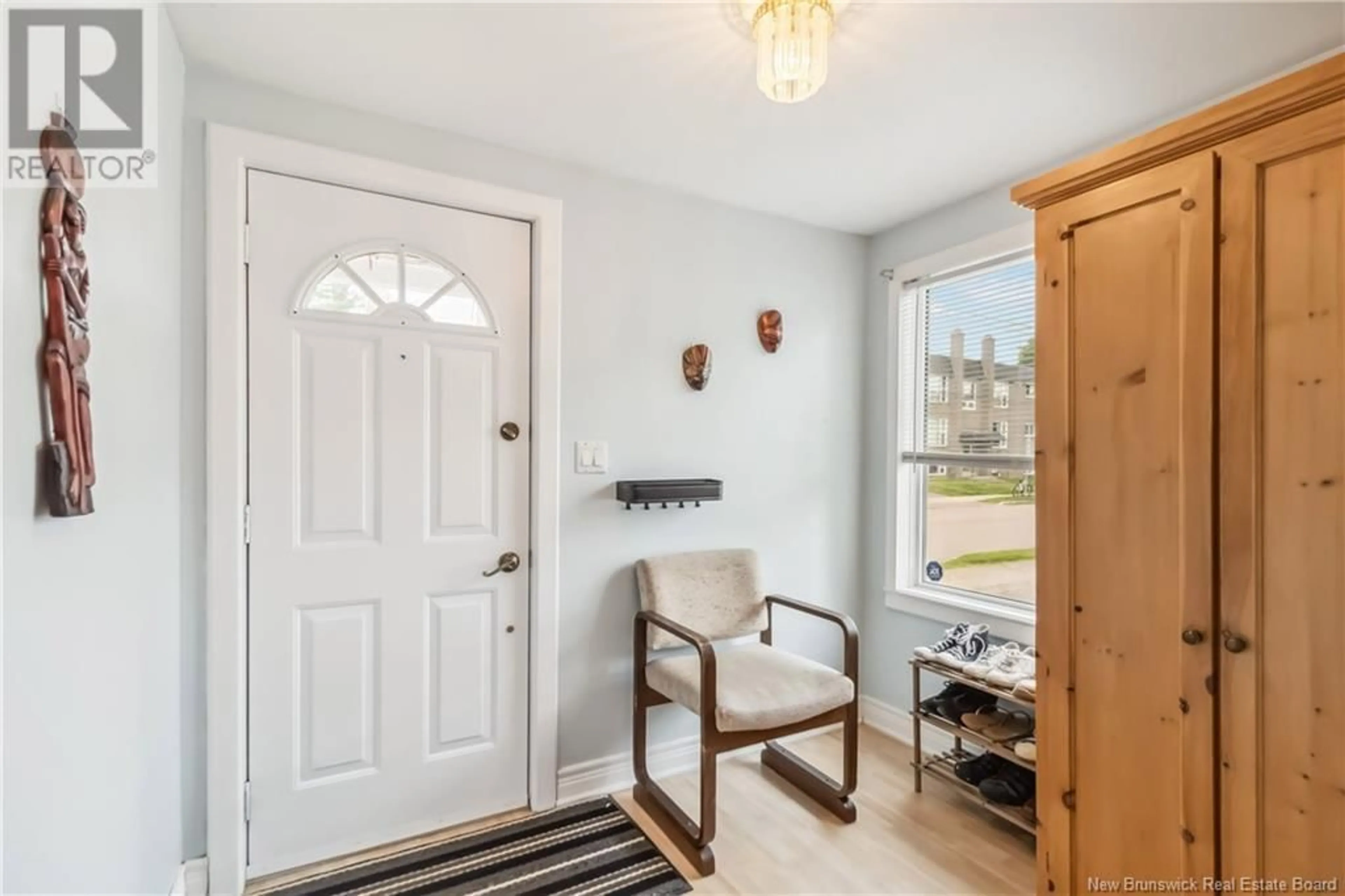 Indoor entryway for 89 LEFURGEY AVENUE, Moncton New Brunswick E1C7G5