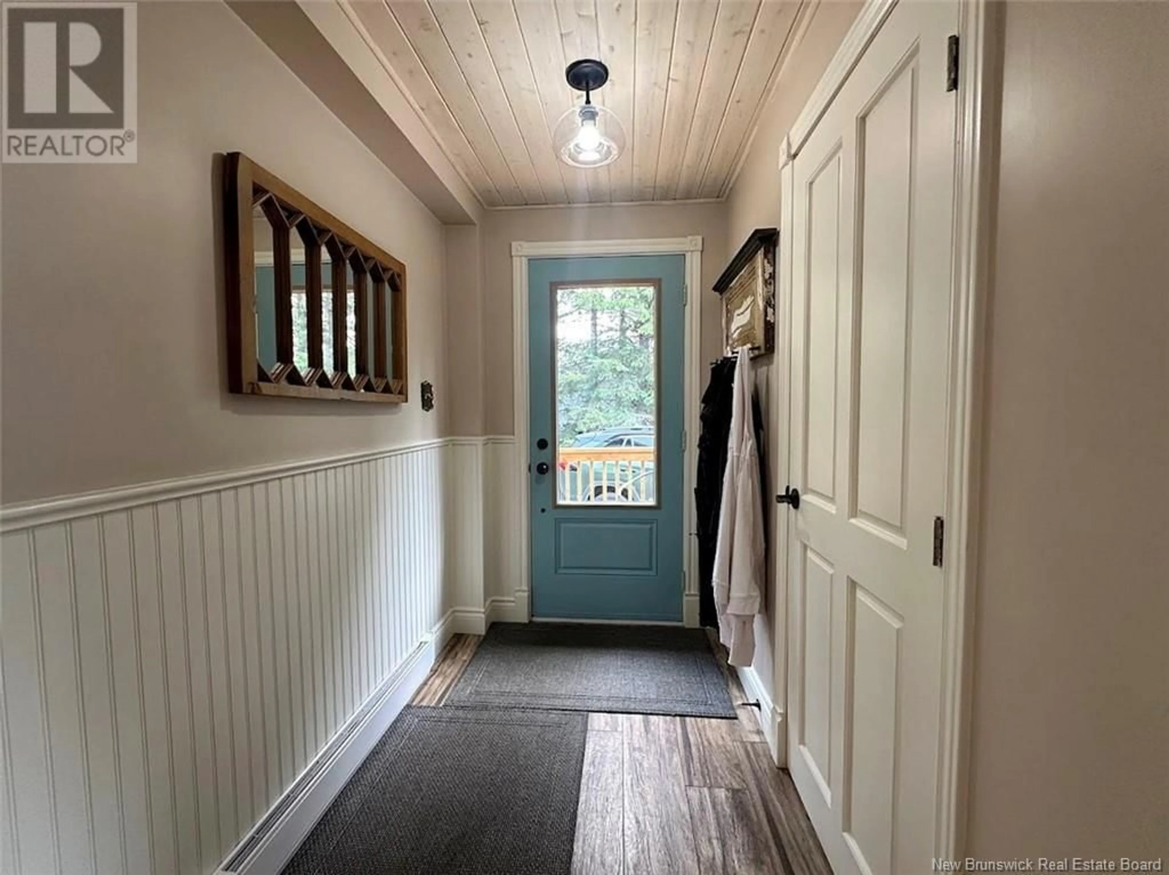 Indoor entryway for 950 BAISLEY ROAD, Saint-Jacques New Brunswick E7B2A2
