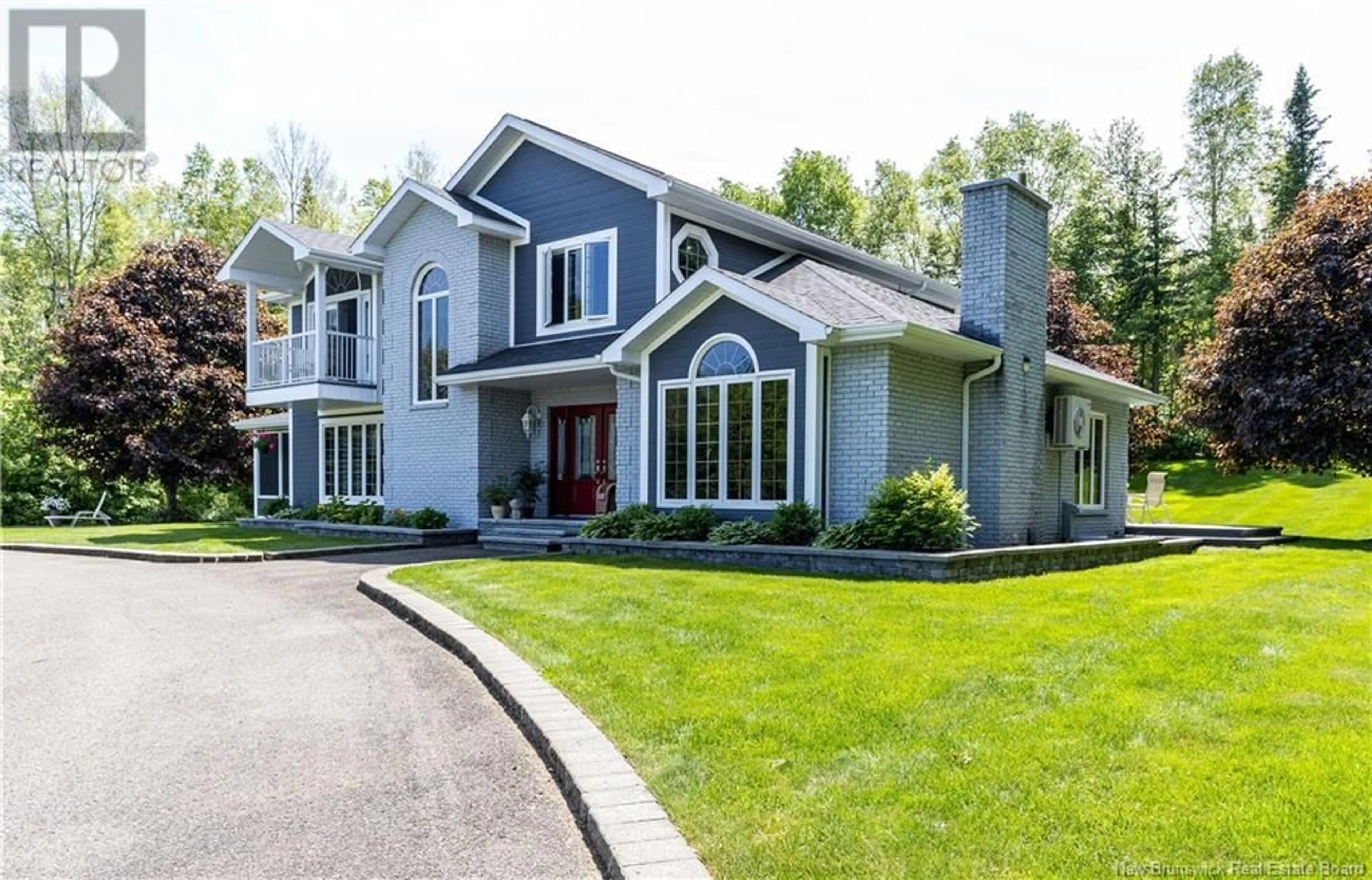 Home with vinyl exterior material, street for 288 PIRIE STREET, Grand-Sault/Grand Falls New Brunswick E3Z2X9
