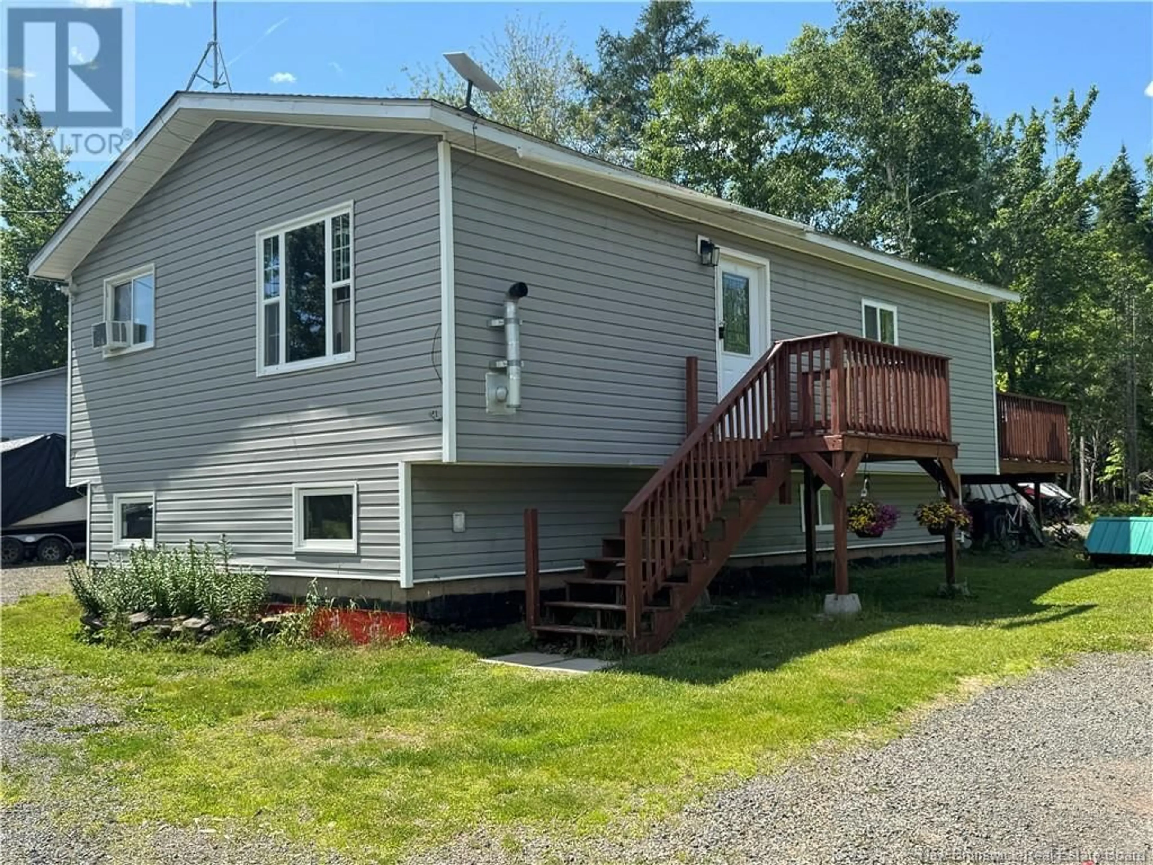 Home with vinyl exterior material, unknown for 1187 ROUTE 690, Maquapit Lake New Brunswick E4B1R1