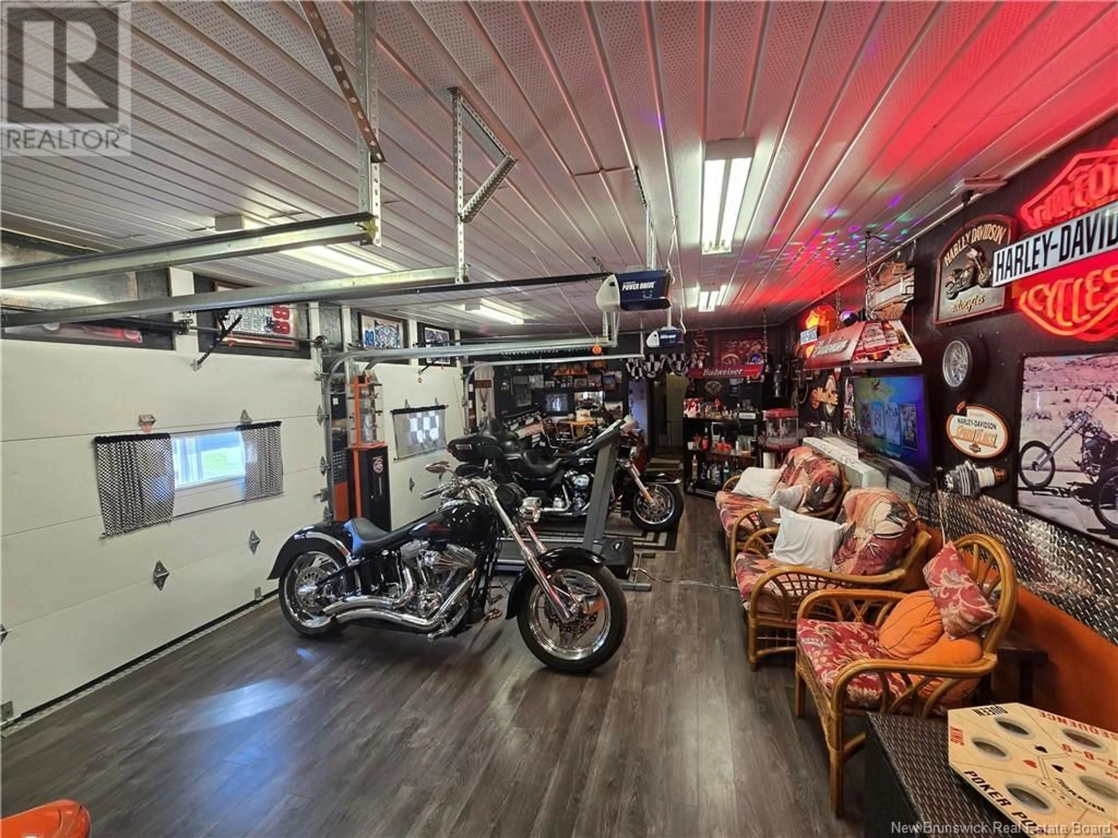 Indoor garage for 2052 MILLSTREAM ROAD, Dunlop New Brunswick E8K2K3