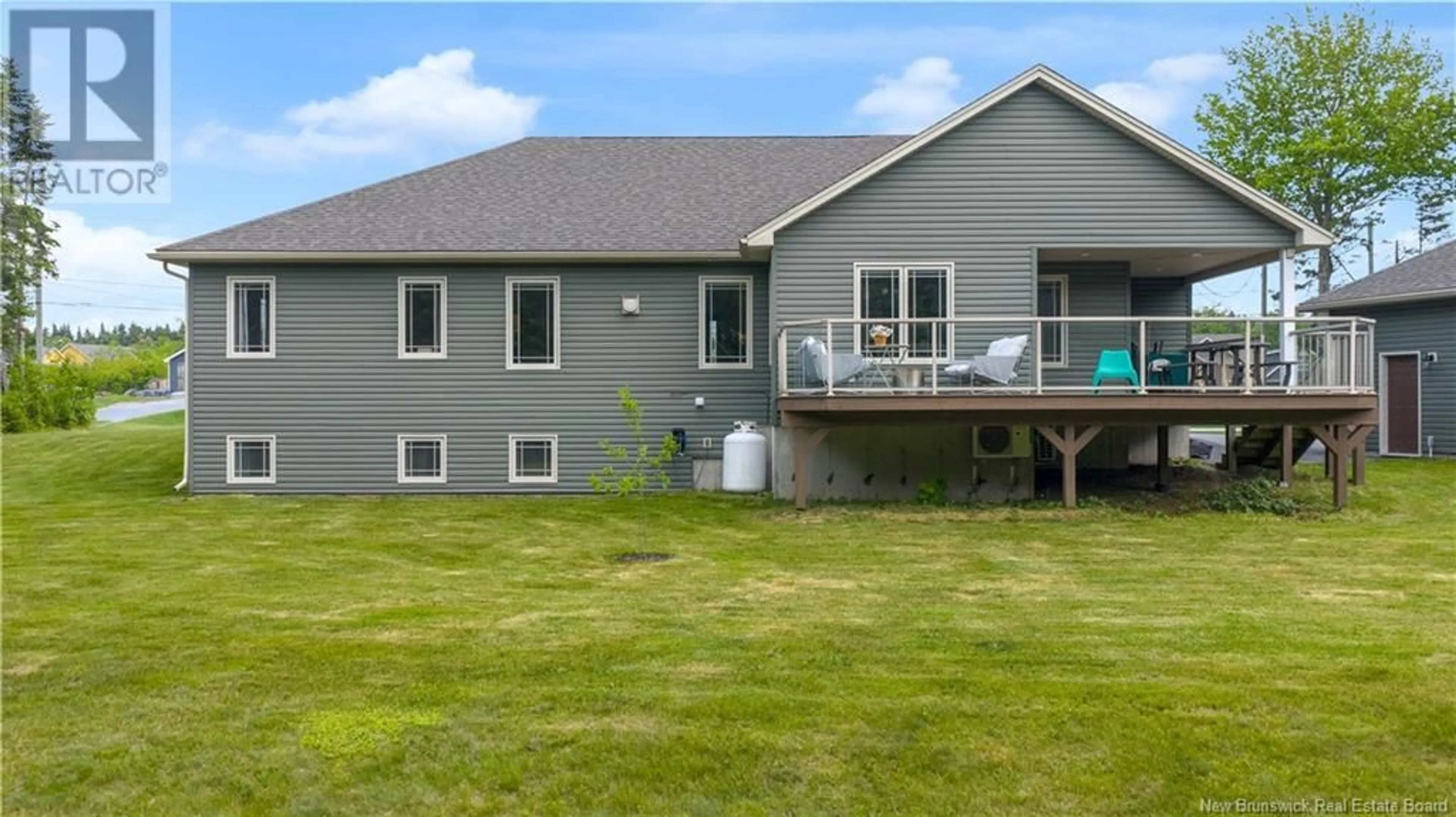 Home with vinyl exterior material, water/lake/river/ocean view for 121 MEREDITH AVENUE, Saint John New Brunswick E2N0B7
