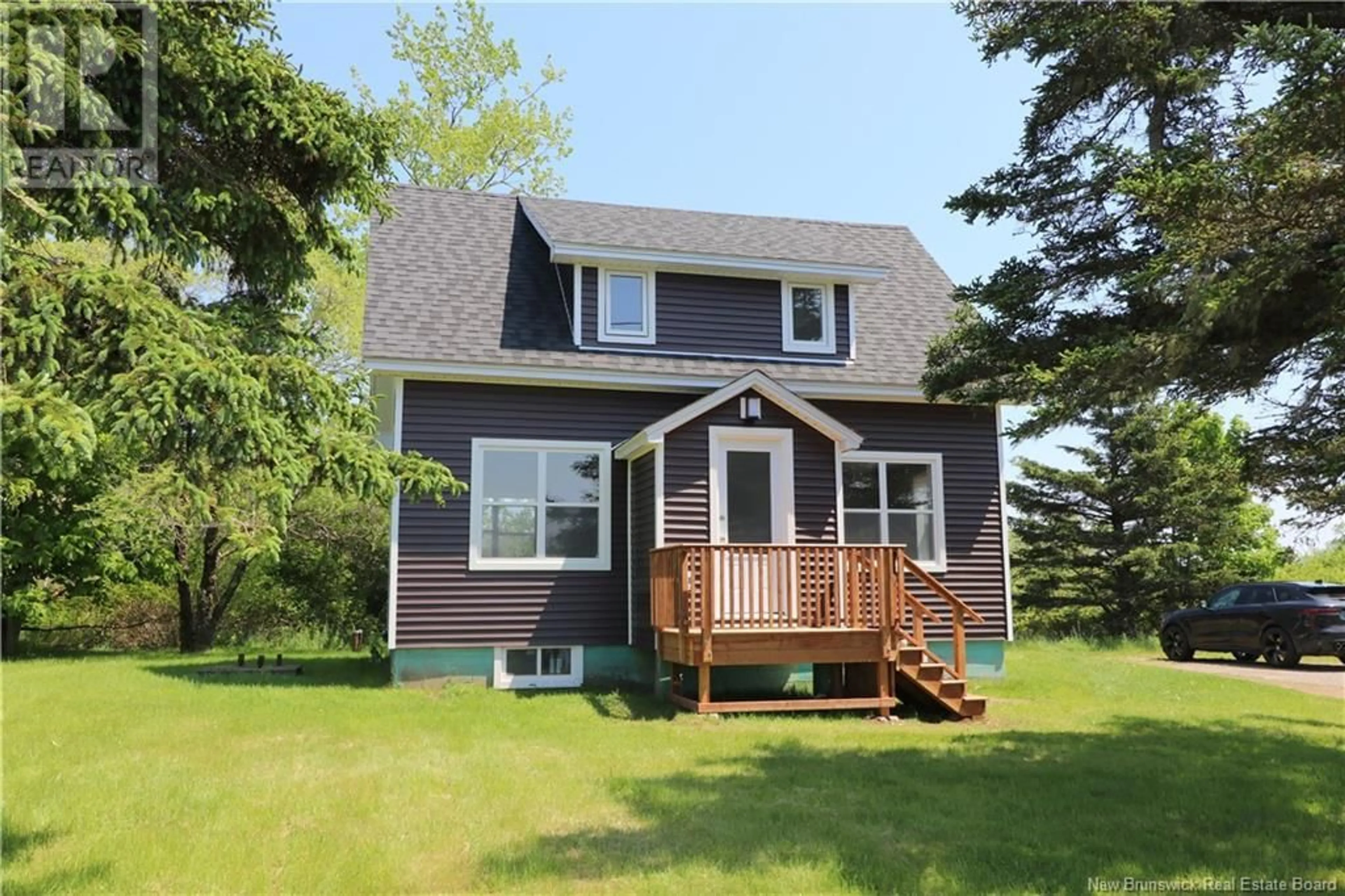 Home with vinyl exterior material, unknown for 1833 ROUTE 776, Grand Manan New Brunswick E5G2H9