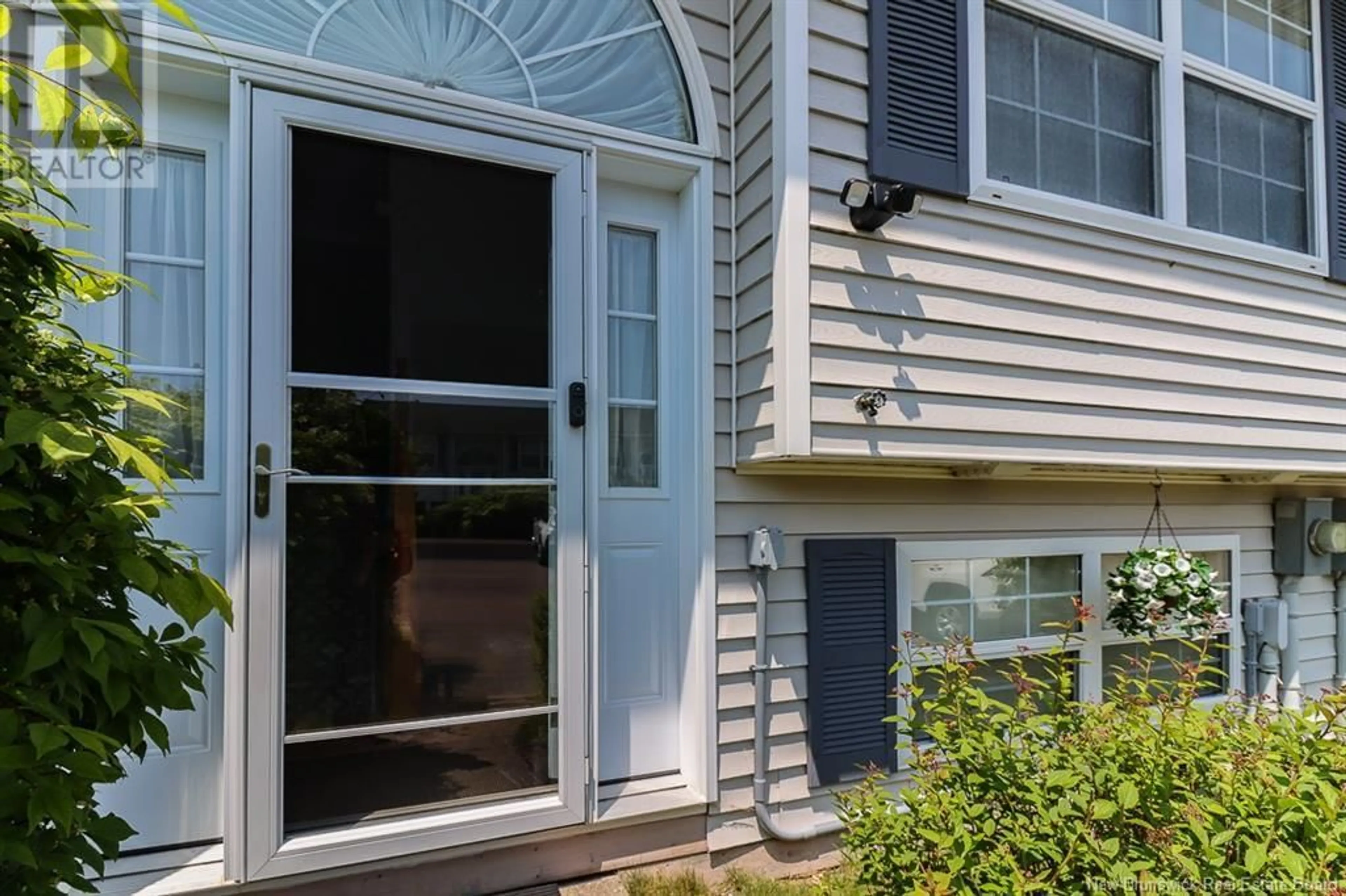 Home with vinyl exterior material, street for 27 LONGVIEW COURT, Saint John New Brunswick E2J4N2