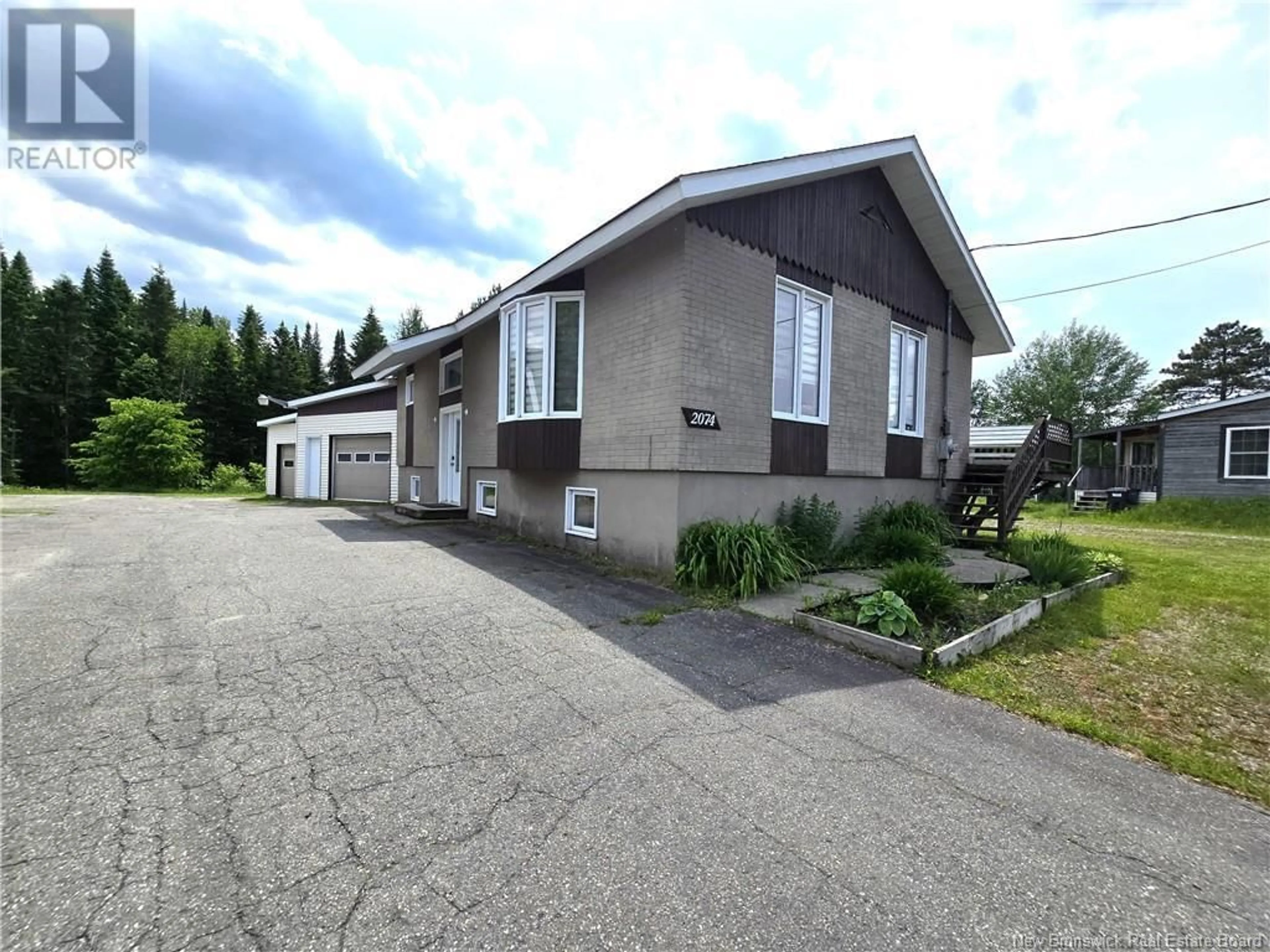 Unknown for 2074 COMMERCIALE STREET, Saint-François-de-Madawaska New Brunswick E7A1B2