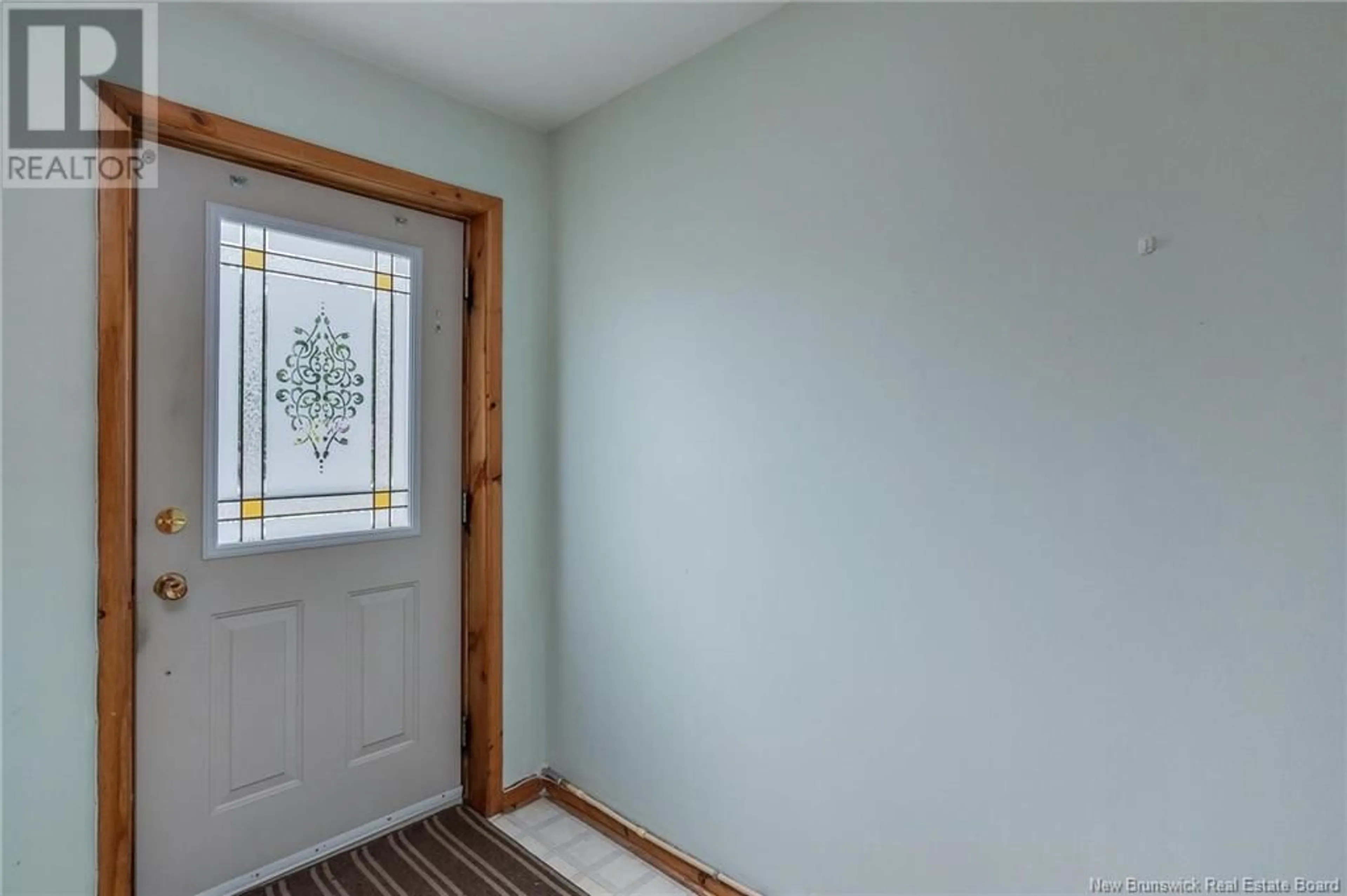 Indoor entryway for 5 WATERFALL DRIVE, Riverview New Brunswick E1B4M1