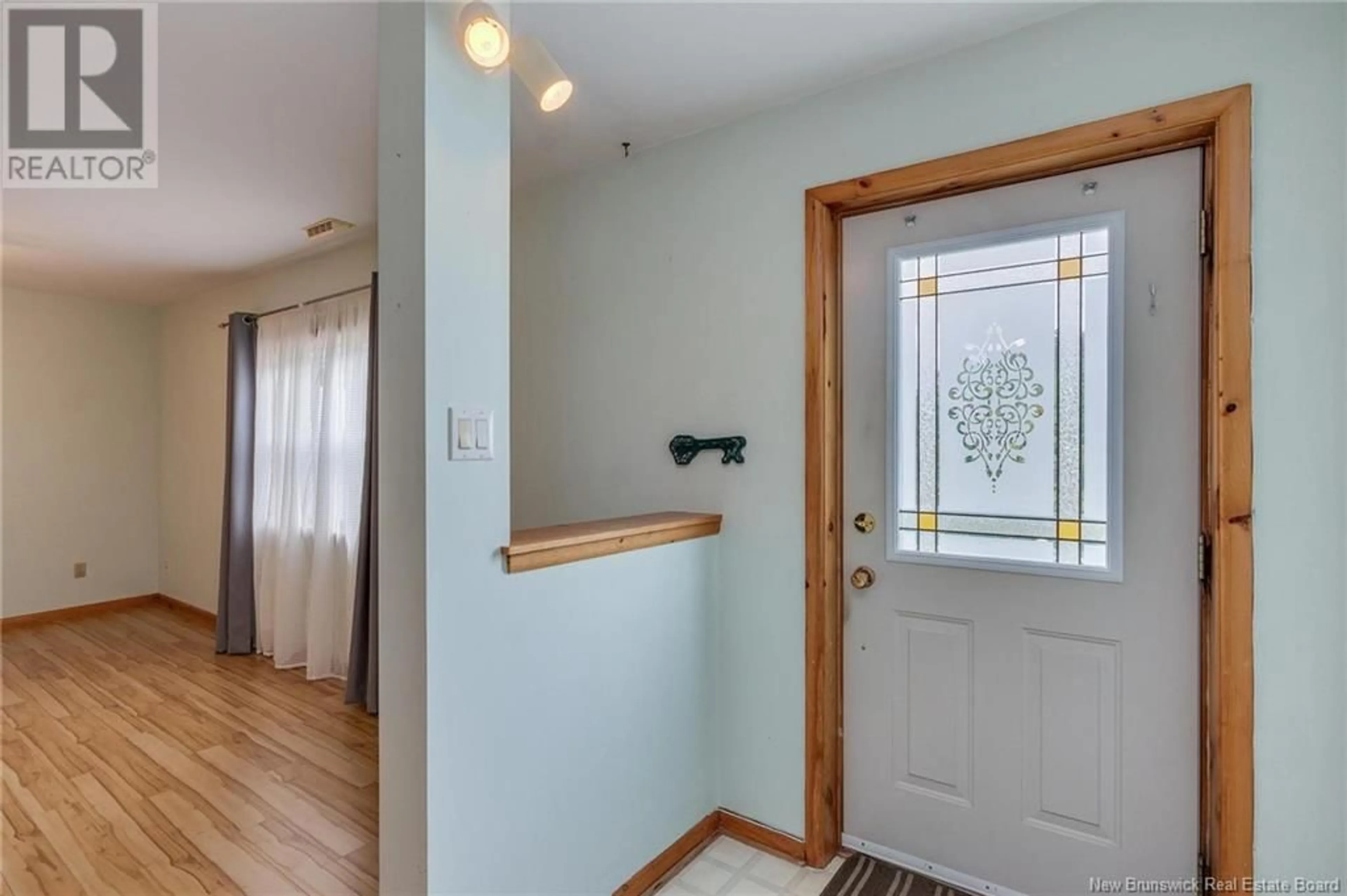 Indoor entryway for 5 WATERFALL DRIVE, Riverview New Brunswick E1B4M1