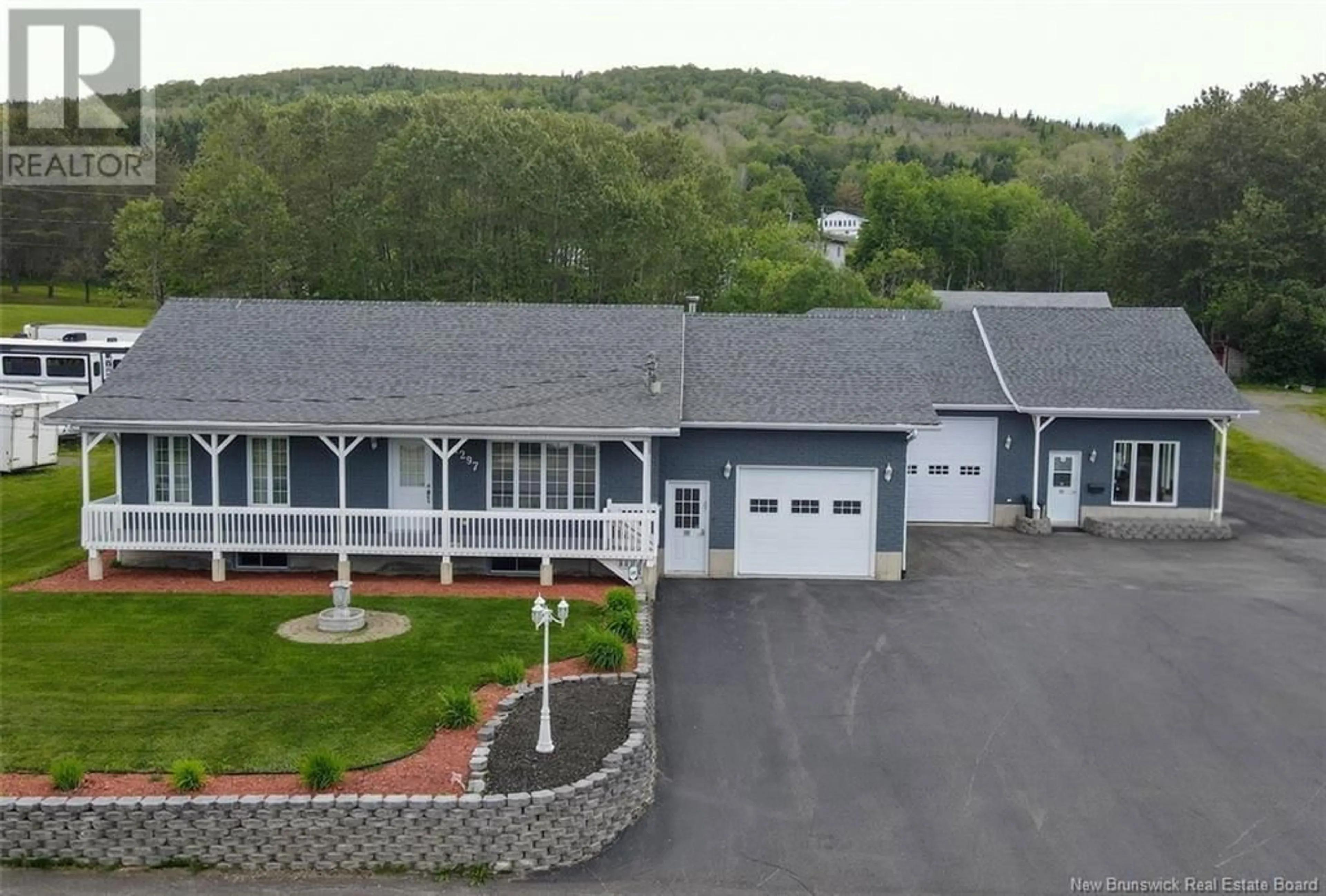 A pic from outside/outdoor area/front of a property/back of a property/a pic from drone, building for 1297 ST-FRANCOIS STREET, Edmundston New Brunswick E3V4P2