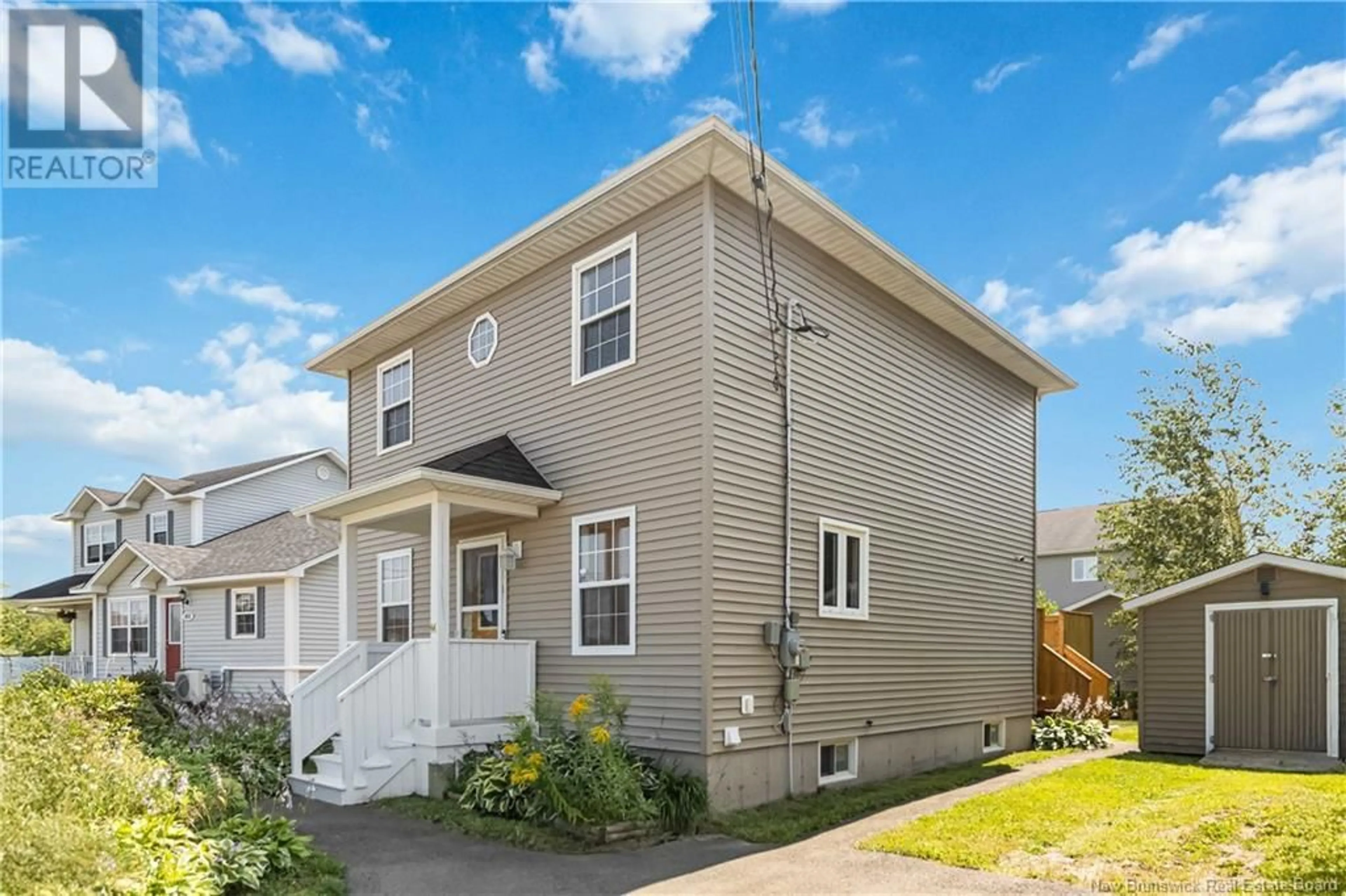 Home with vinyl exterior material, street for 44 RENNICK ROAD, Moncton New Brunswick E1G4T9