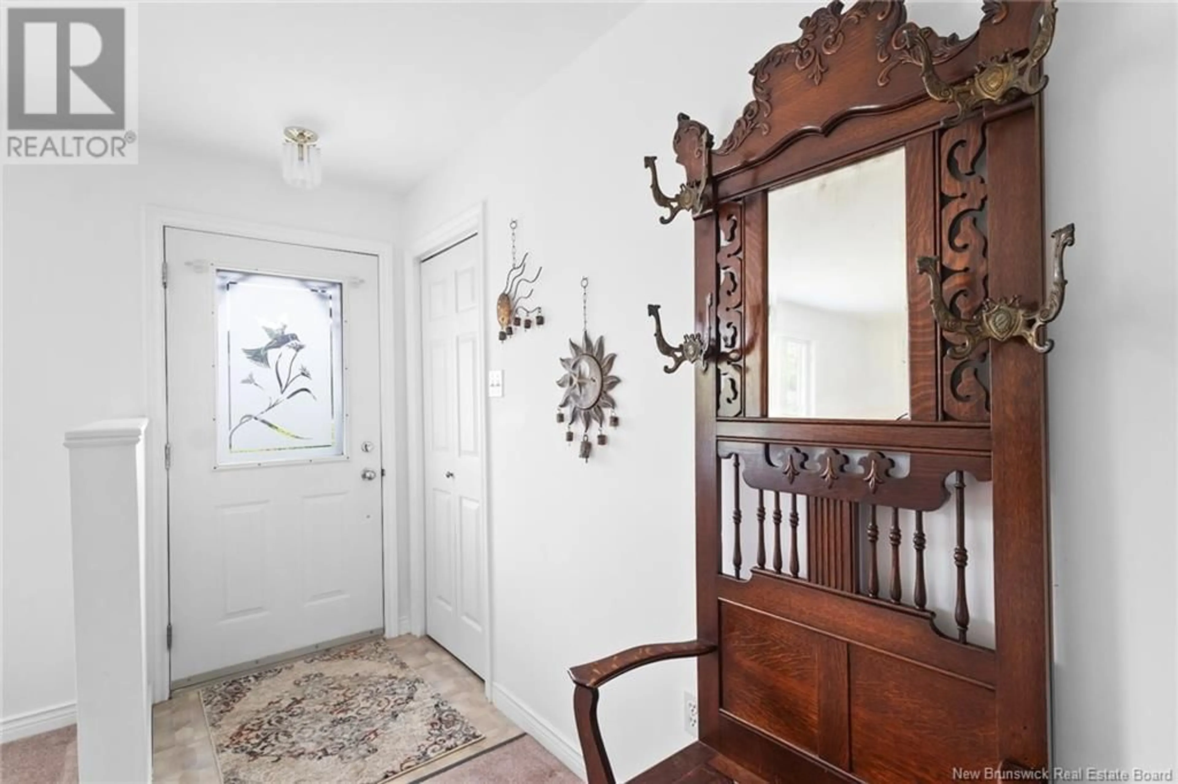 Indoor foyer for 91 STAFFORD DRIVE, Fredericton New Brunswick E3A5J3