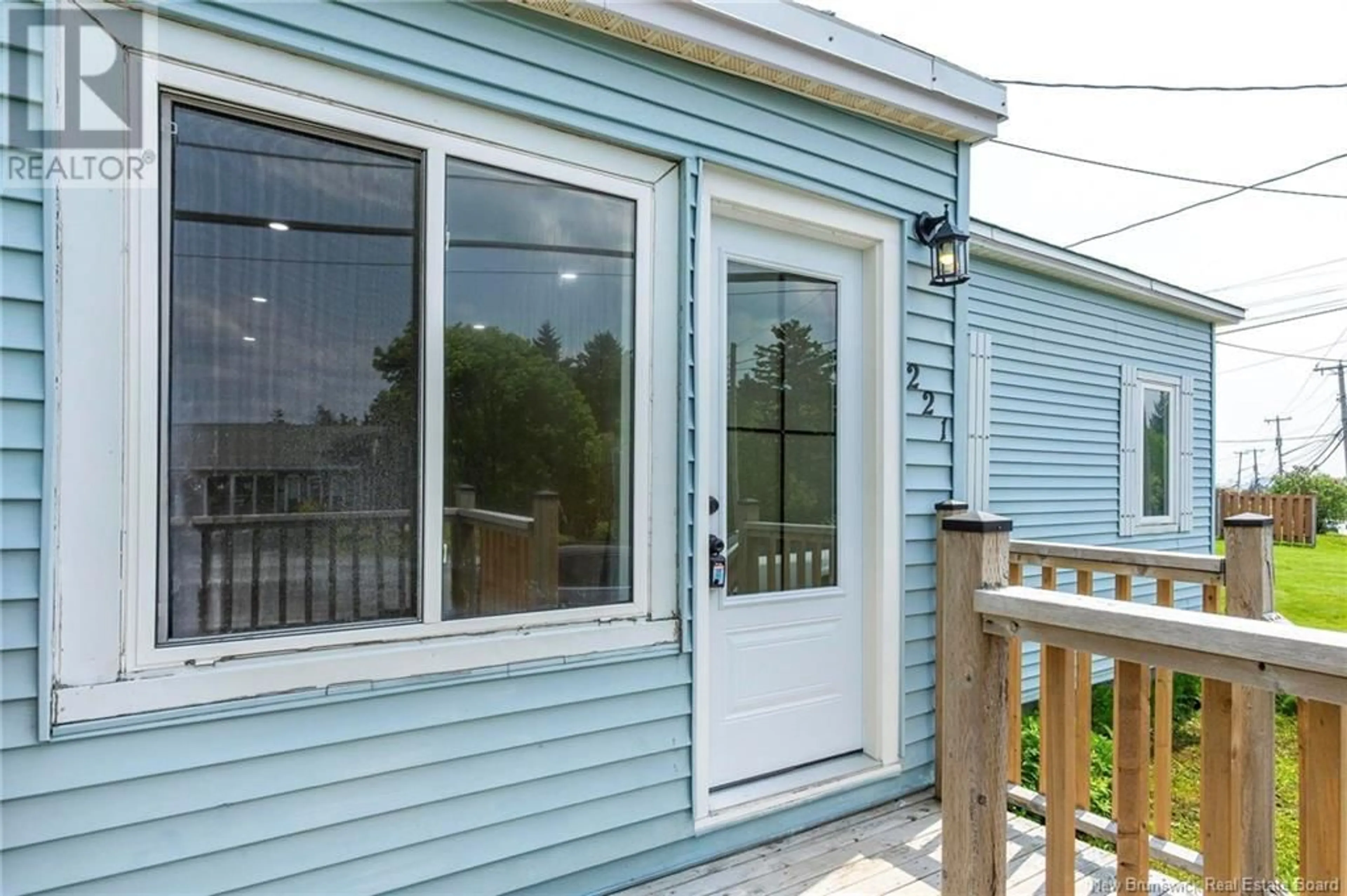 Home with vinyl exterior material, unknown for 221 WESTMORLAND ROAD, Saint John New Brunswick E2J2G1