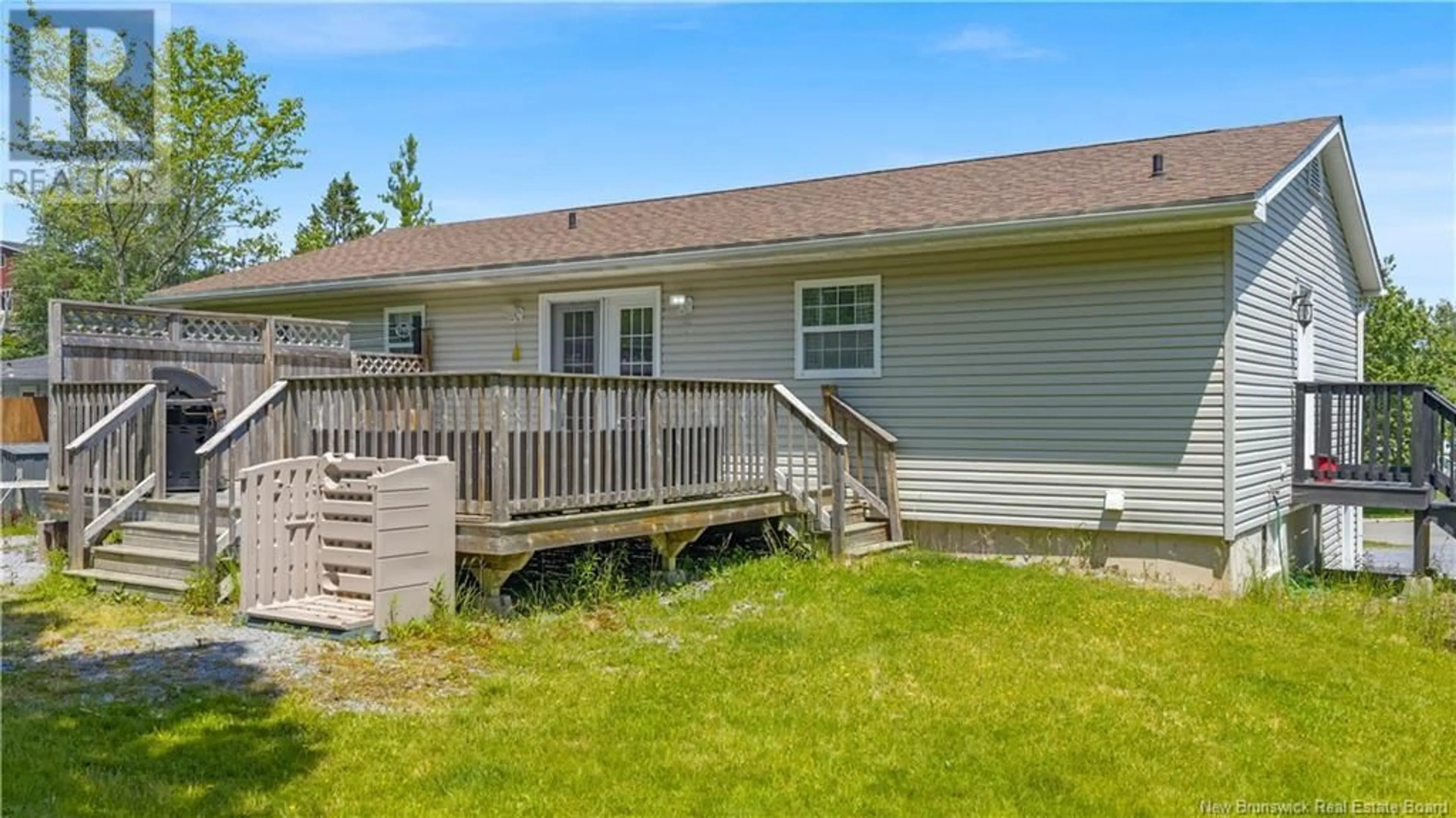 Patio, unknown for 51 FRANCIS STREET, Saint John New Brunswick E2M4S2