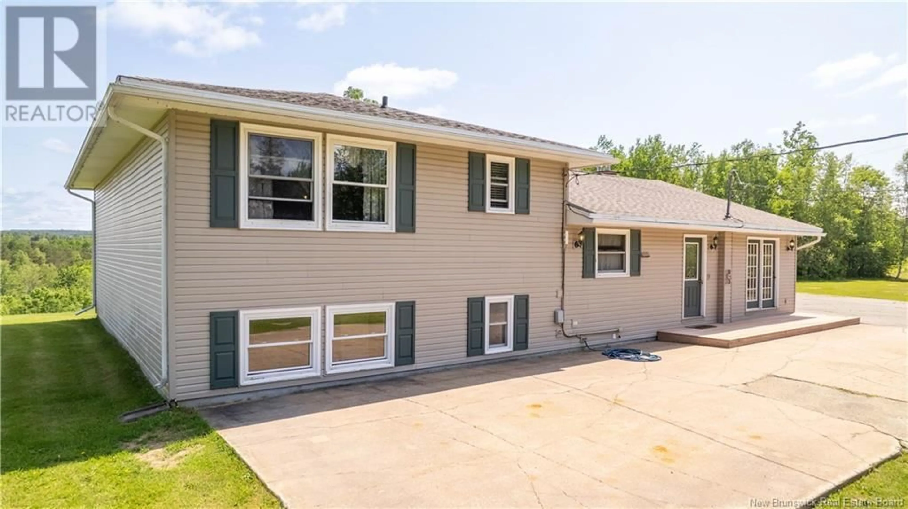Home with vinyl exterior material, street for 9076 ROUTE 3, Old Ridge New Brunswick E3L4X1