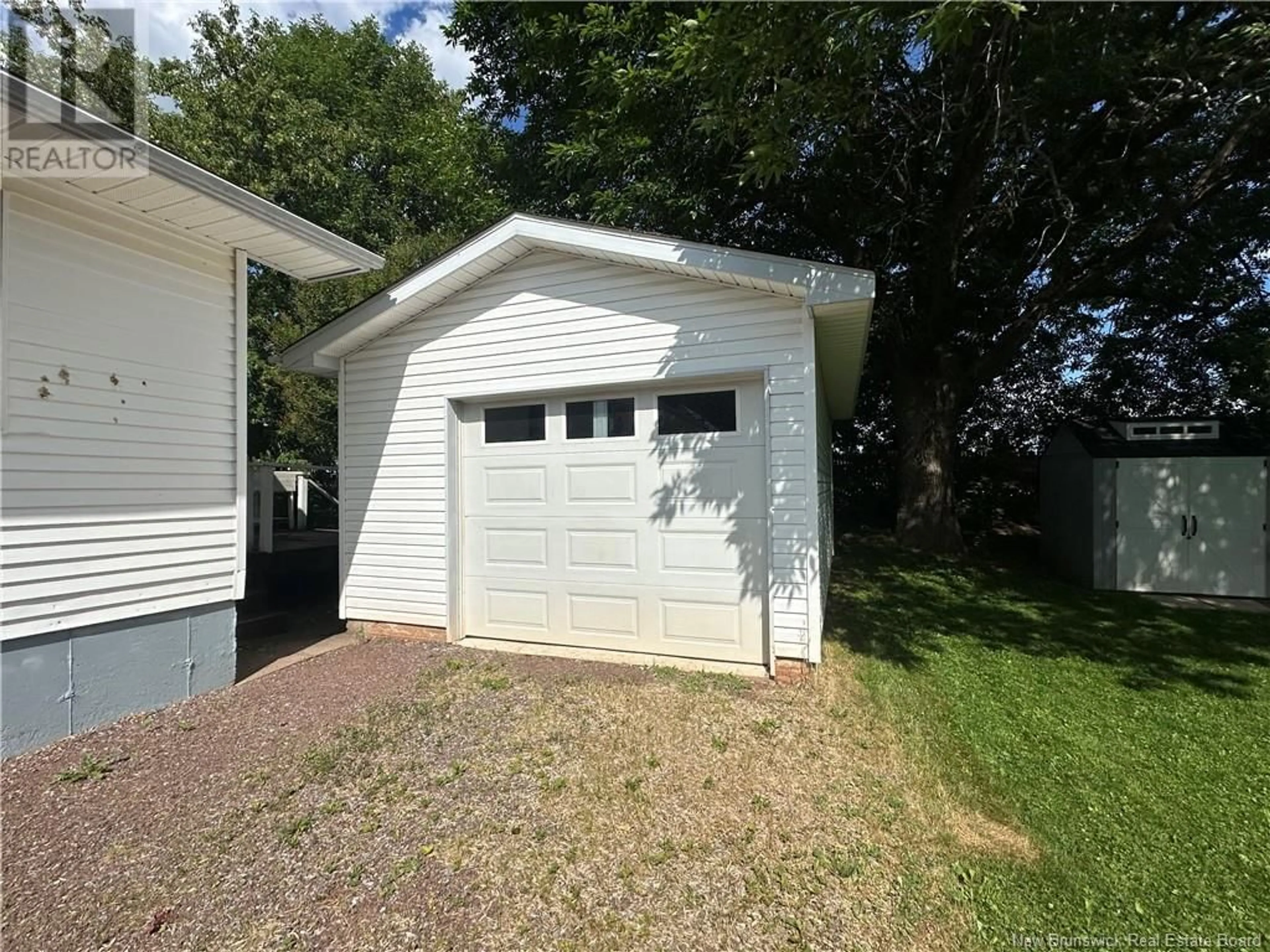 Unknown for 46 PETER STREET, Sussex New Brunswick E4E2J6