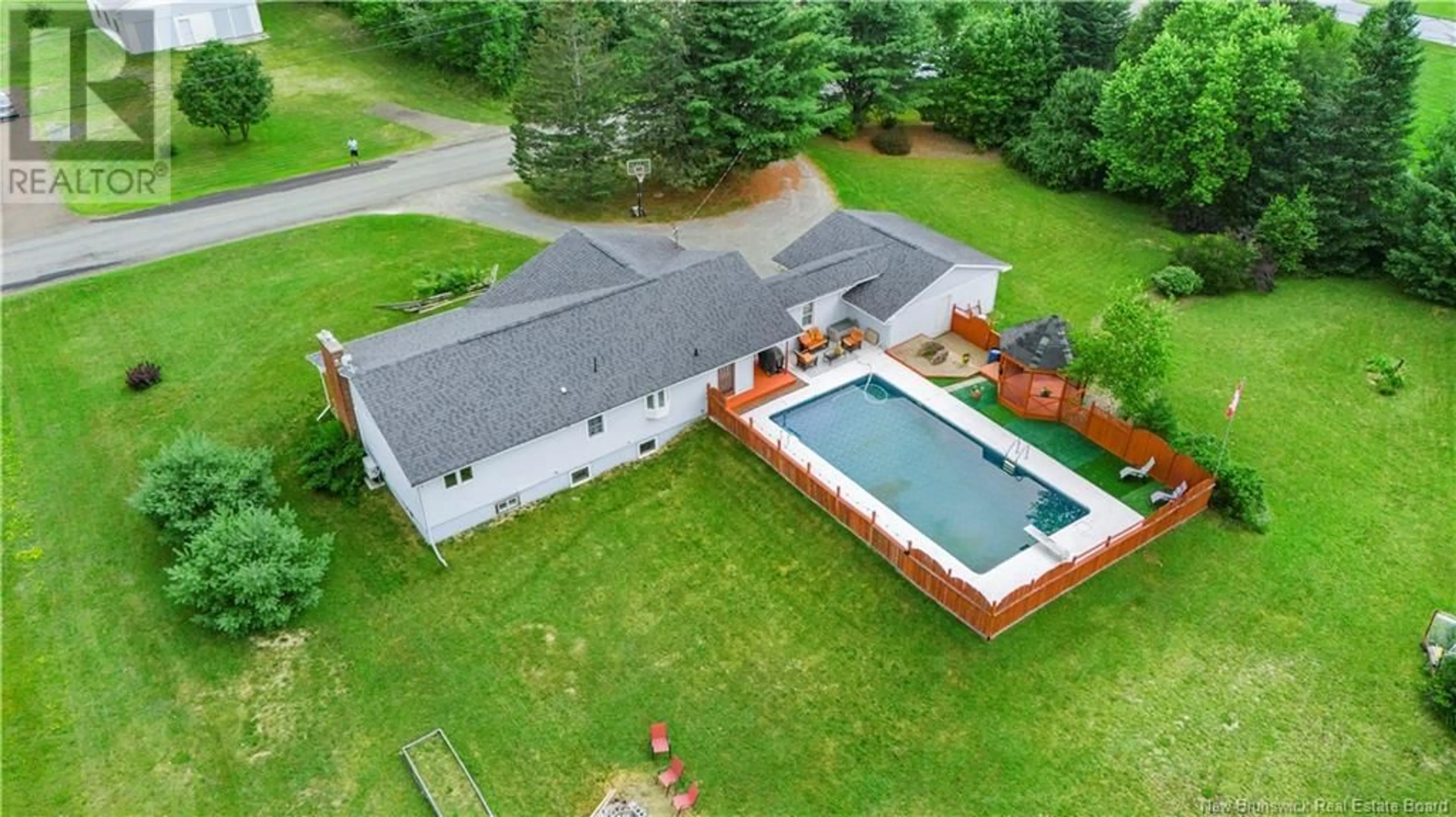 A pic from outside/outdoor area/front of a property/back of a property/a pic from drone, water/lake/river/ocean view for 638 ROUTE 605, Temperance Vale New Brunswick E6G2C8