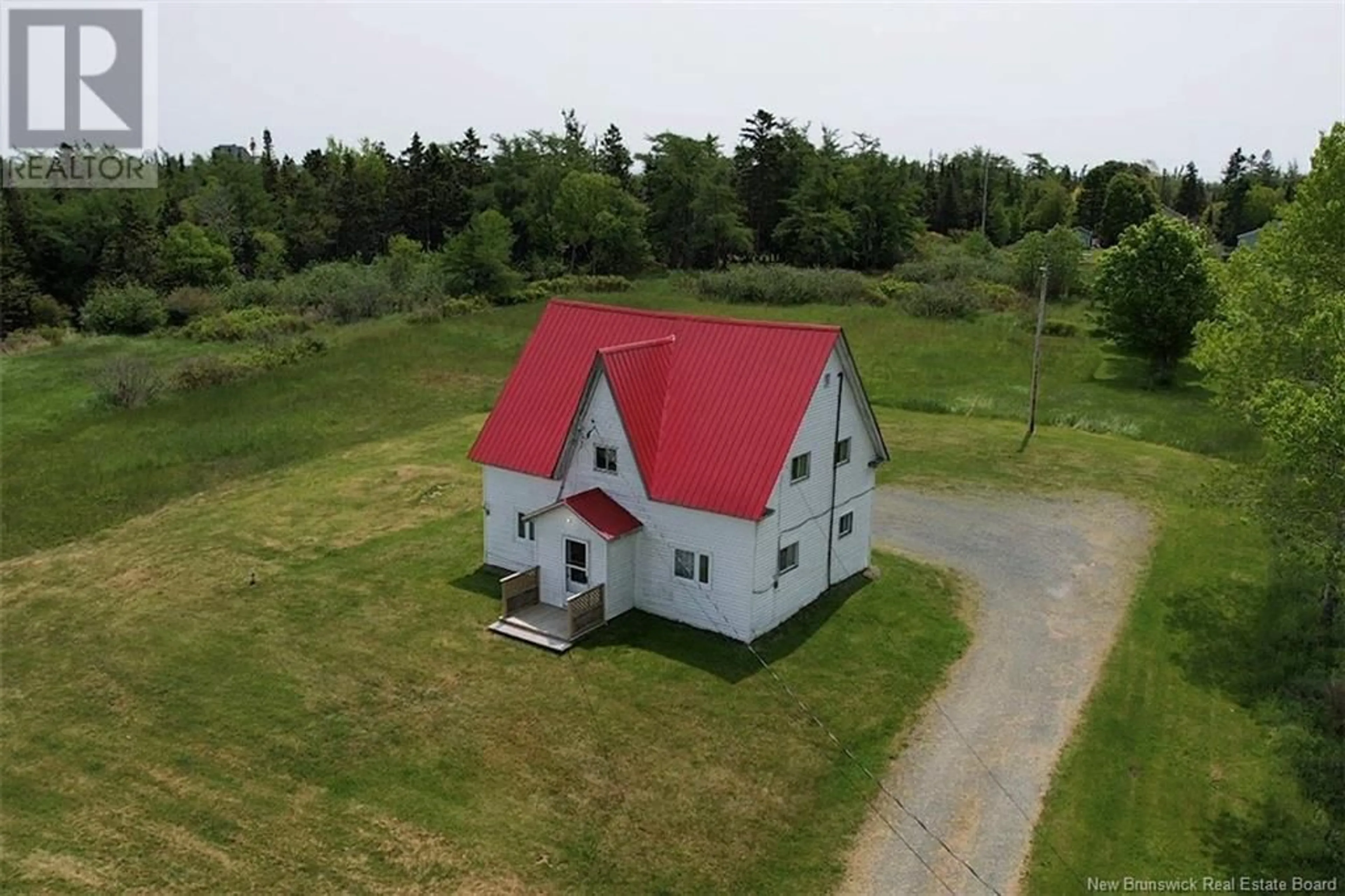 A pic from outside/outdoor area/front of a property/back of a property/a pic from drone, building for 11 CHESTER DRIVE, Grand Manan New Brunswick E5G4G5