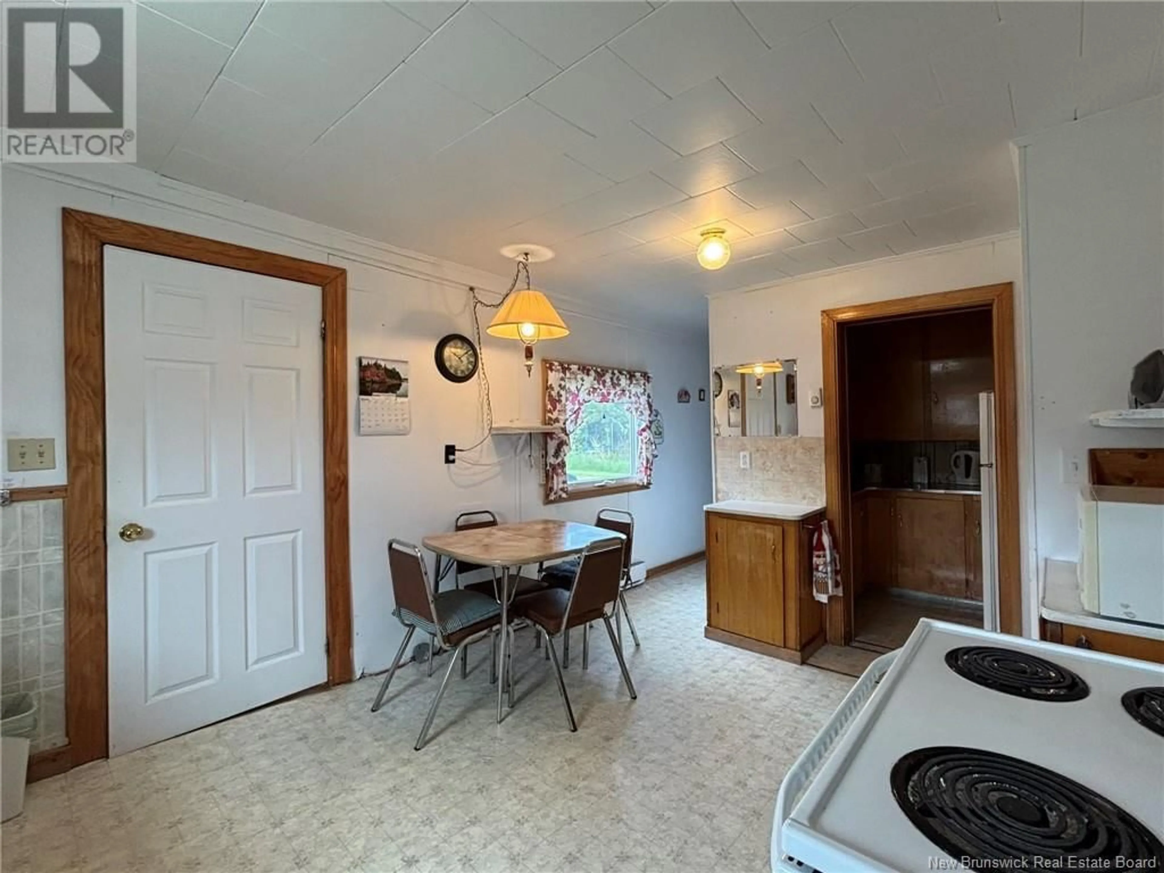 Unknown for 11 CHESTER DRIVE, Grand Manan New Brunswick E5G4G5