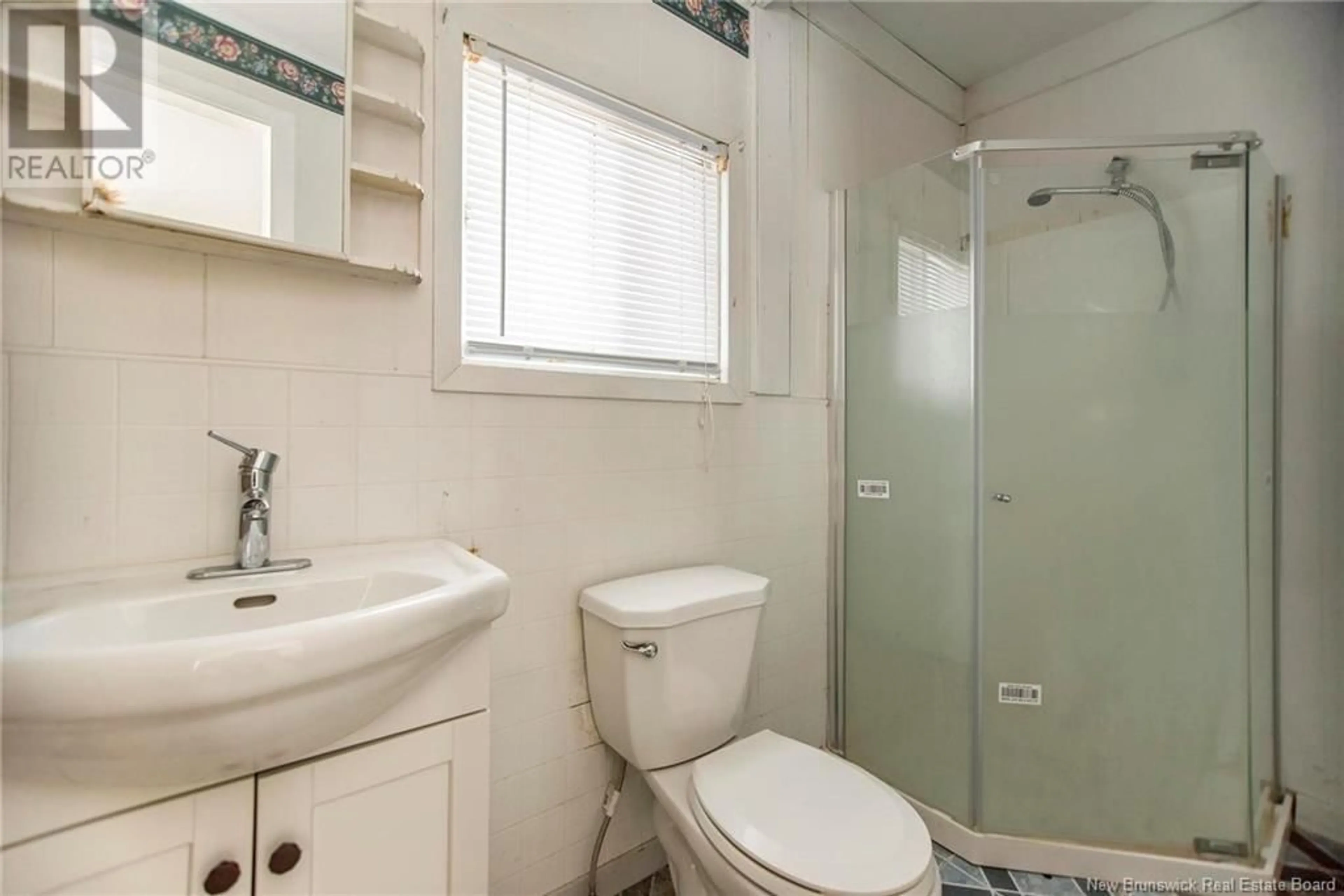 Standard bathroom, unknown for 326 LA VALLEE, Memramcook New Brunswick E4K3E3