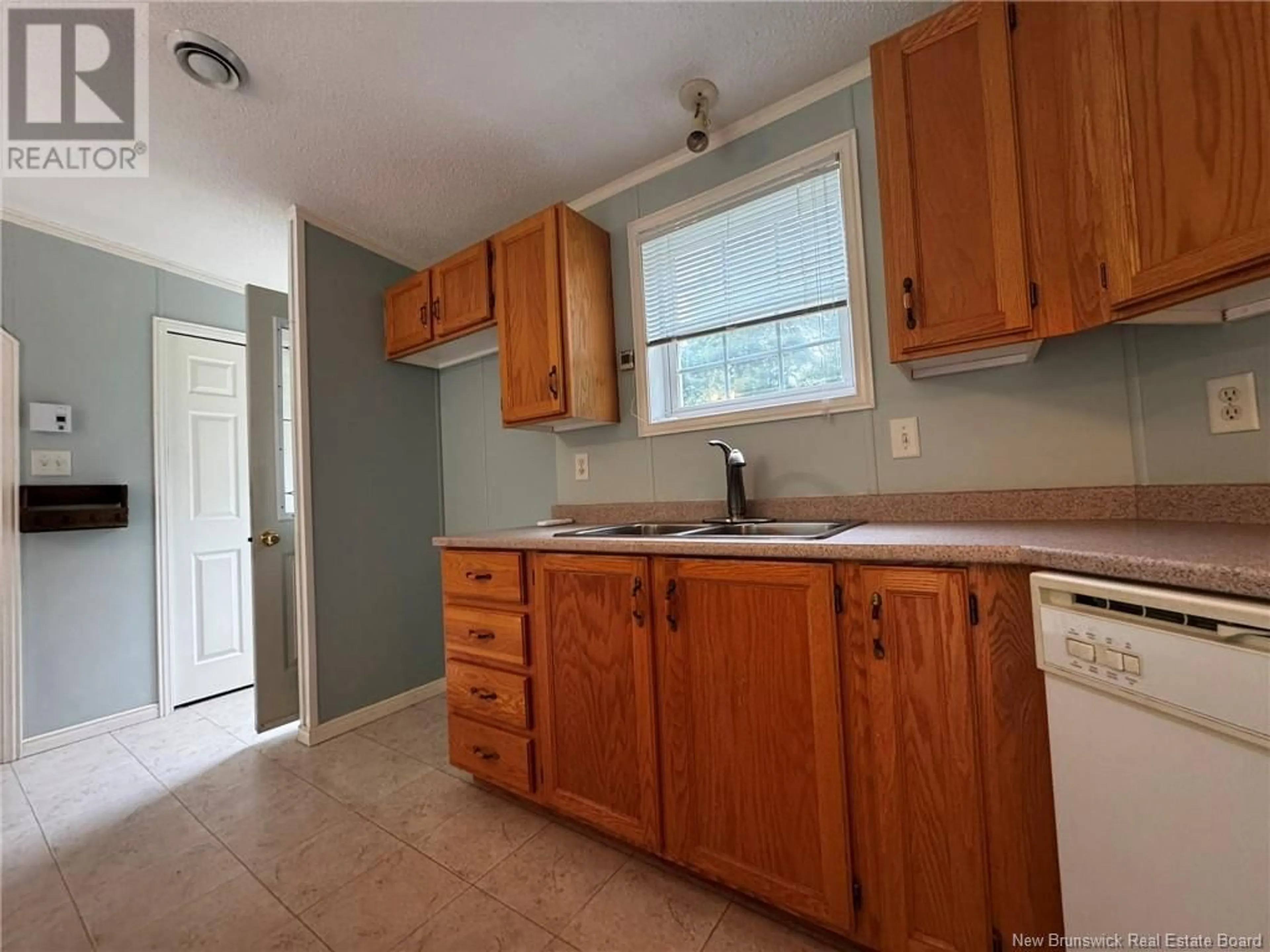 Standard kitchen, unknown for 47 MANDERVILLE LANE, Renous New Brunswick E9E2S2