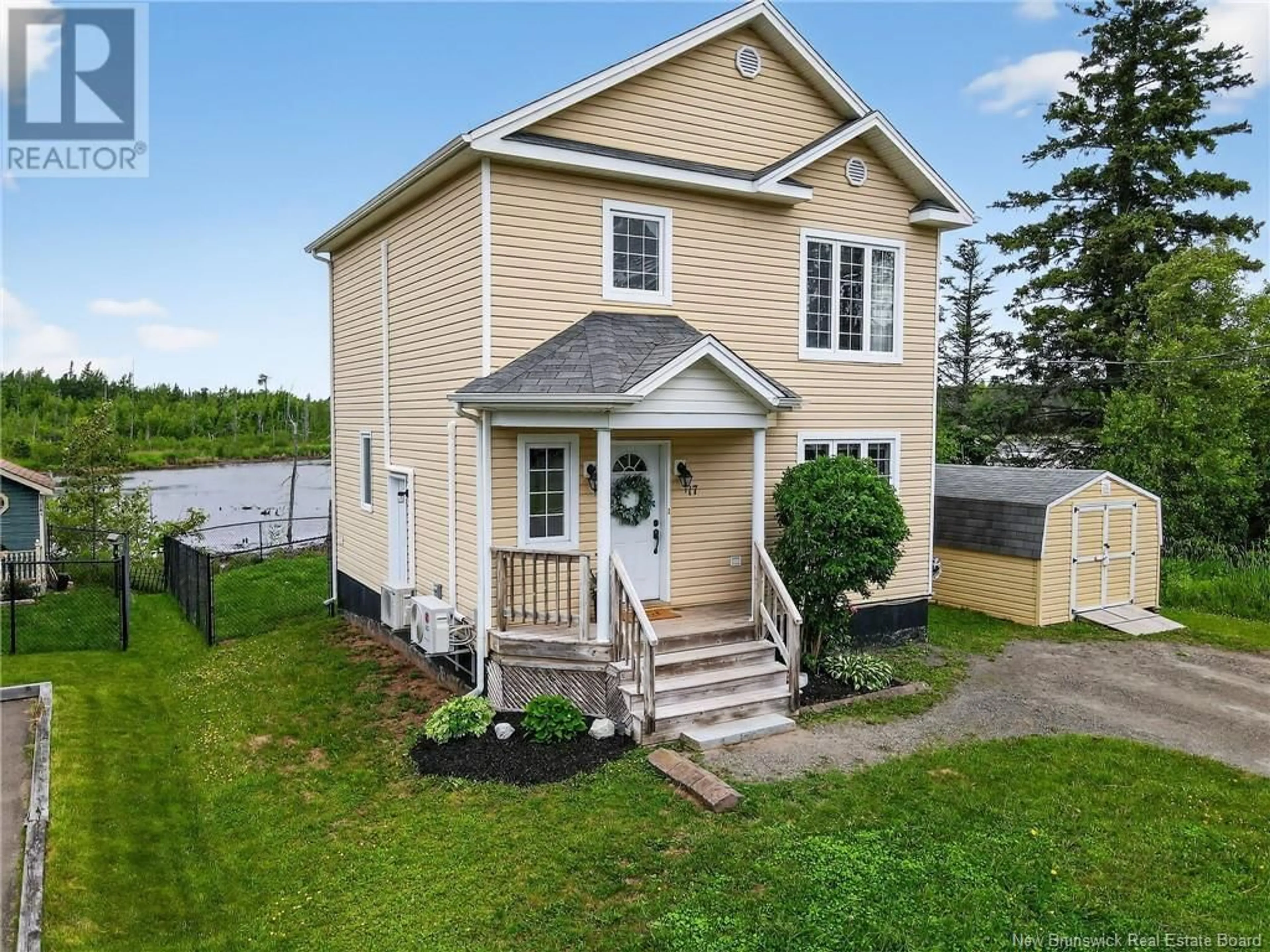 Home with vinyl exterior material, water/lake/river/ocean view for 17 FUNDY, Moncton New Brunswick E1A8S8