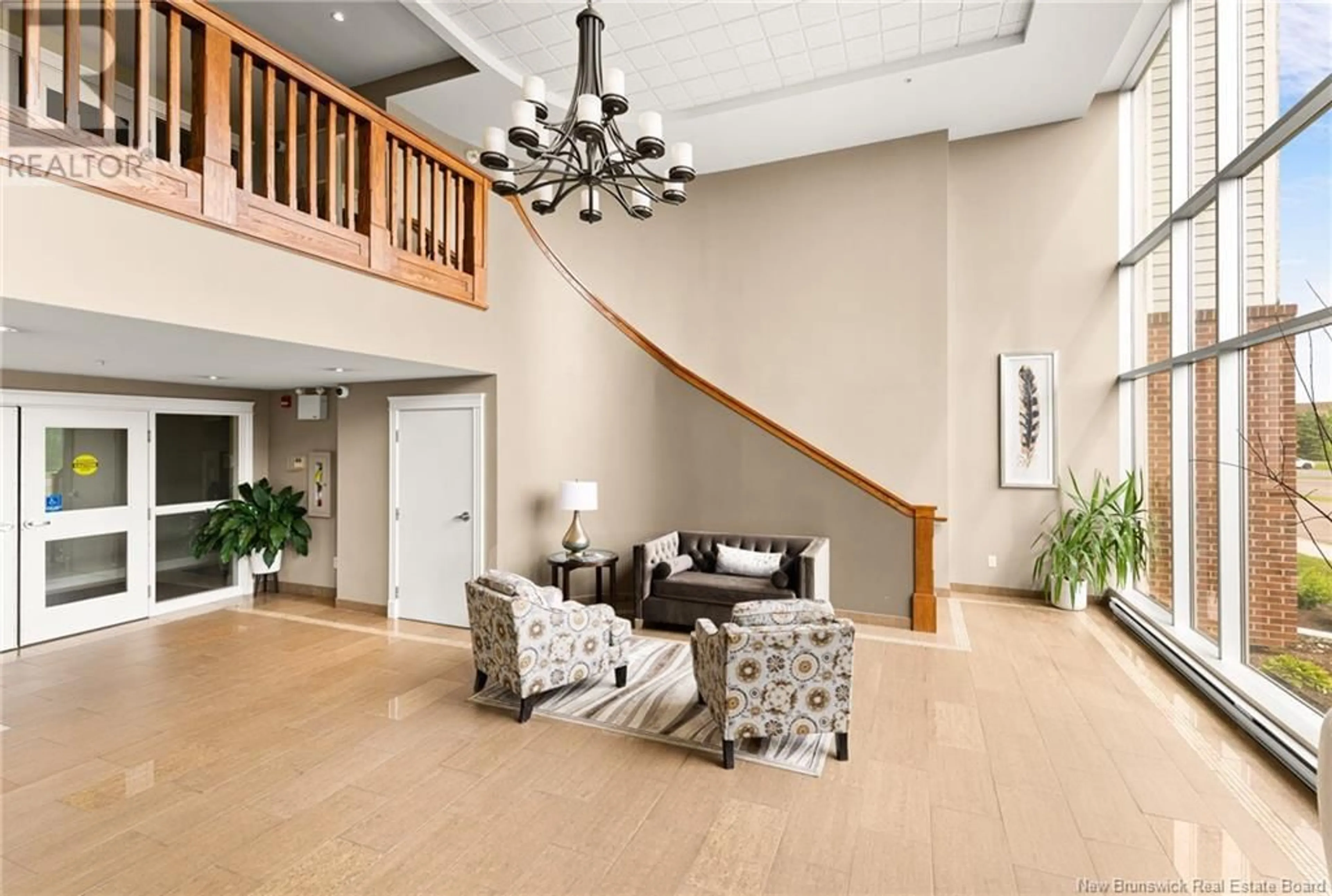 Indoor foyer for 110 - 185 ROYAL OAKS BOULEVARD, Moncton New Brunswick E1H2P7