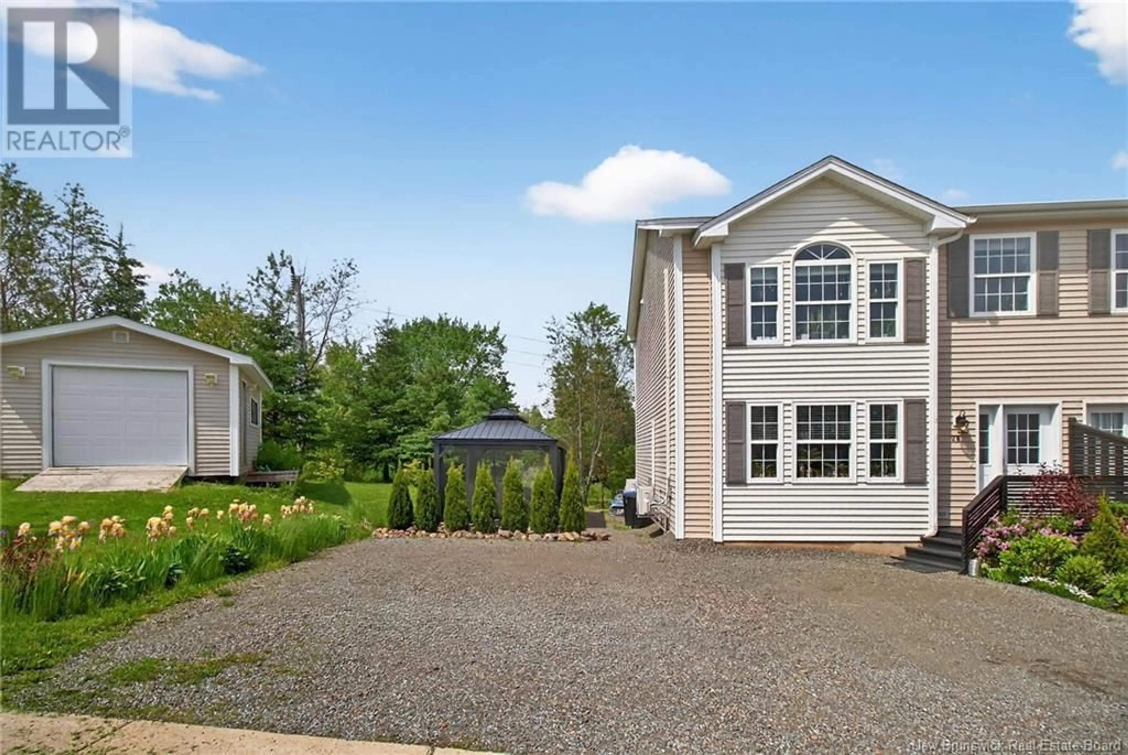 Home with vinyl exterior material, street for 28 GAGNON DRIVE, Moncton New Brunswick E1A0A5