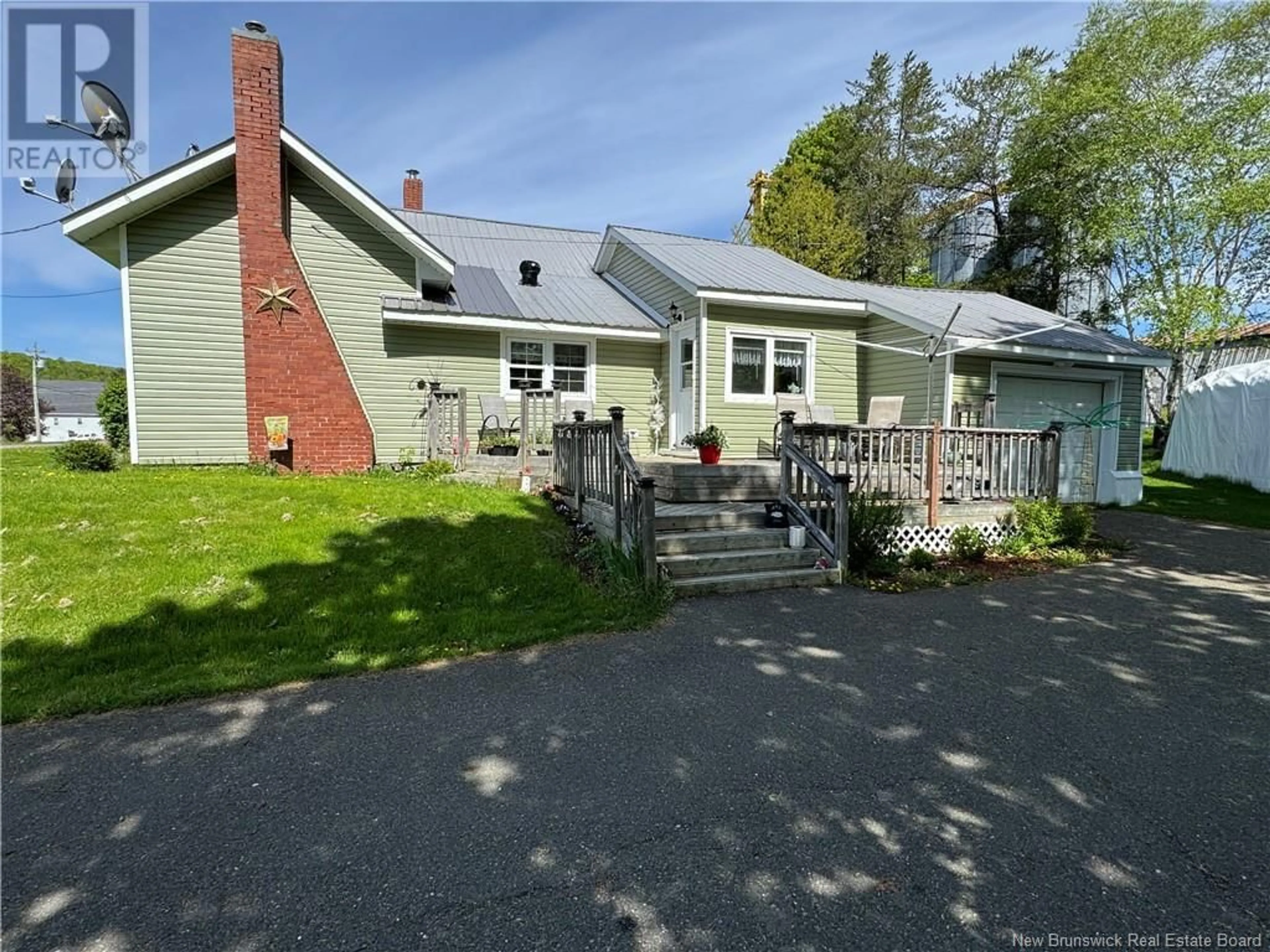 A pic from outside/outdoor area/front of a property/back of a property/a pic from drone, street for 834 CENTRAL STREET, Centreville New Brunswick E7K2E7