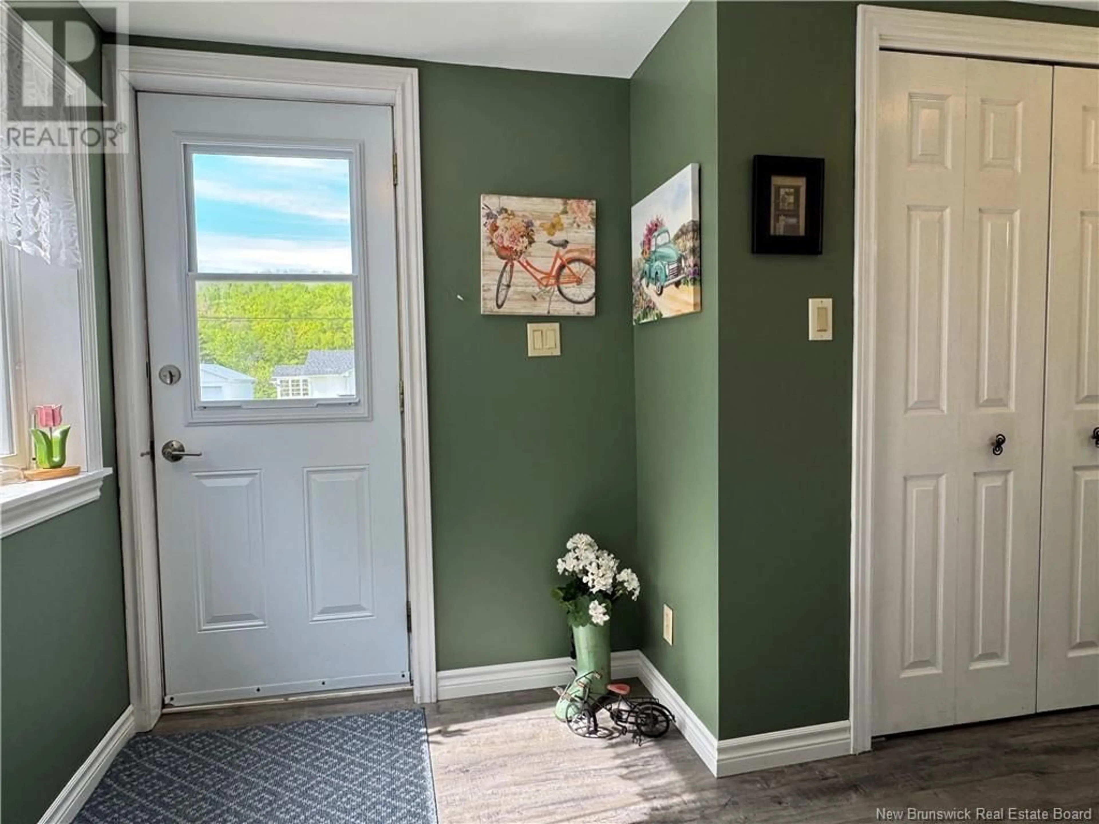 Indoor entryway for 834 CENTRAL STREET, Centreville New Brunswick E7K2E7