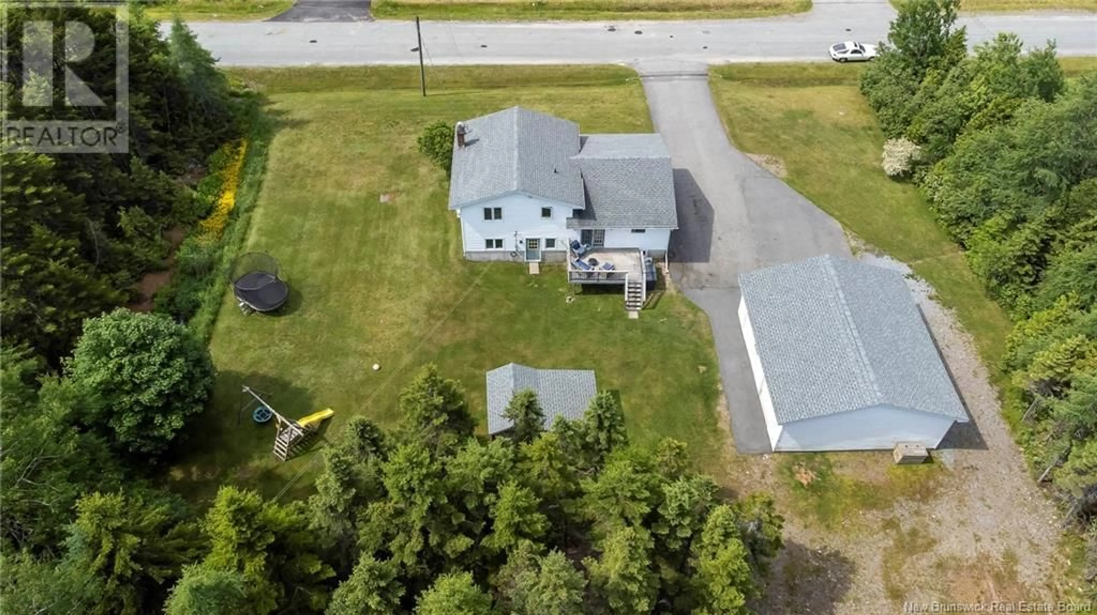A pic from outside/outdoor area/front of a property/back of a property/a pic from drone, unknown for 4 MARK AVENUE, French Village New Brunswick E2S1A2