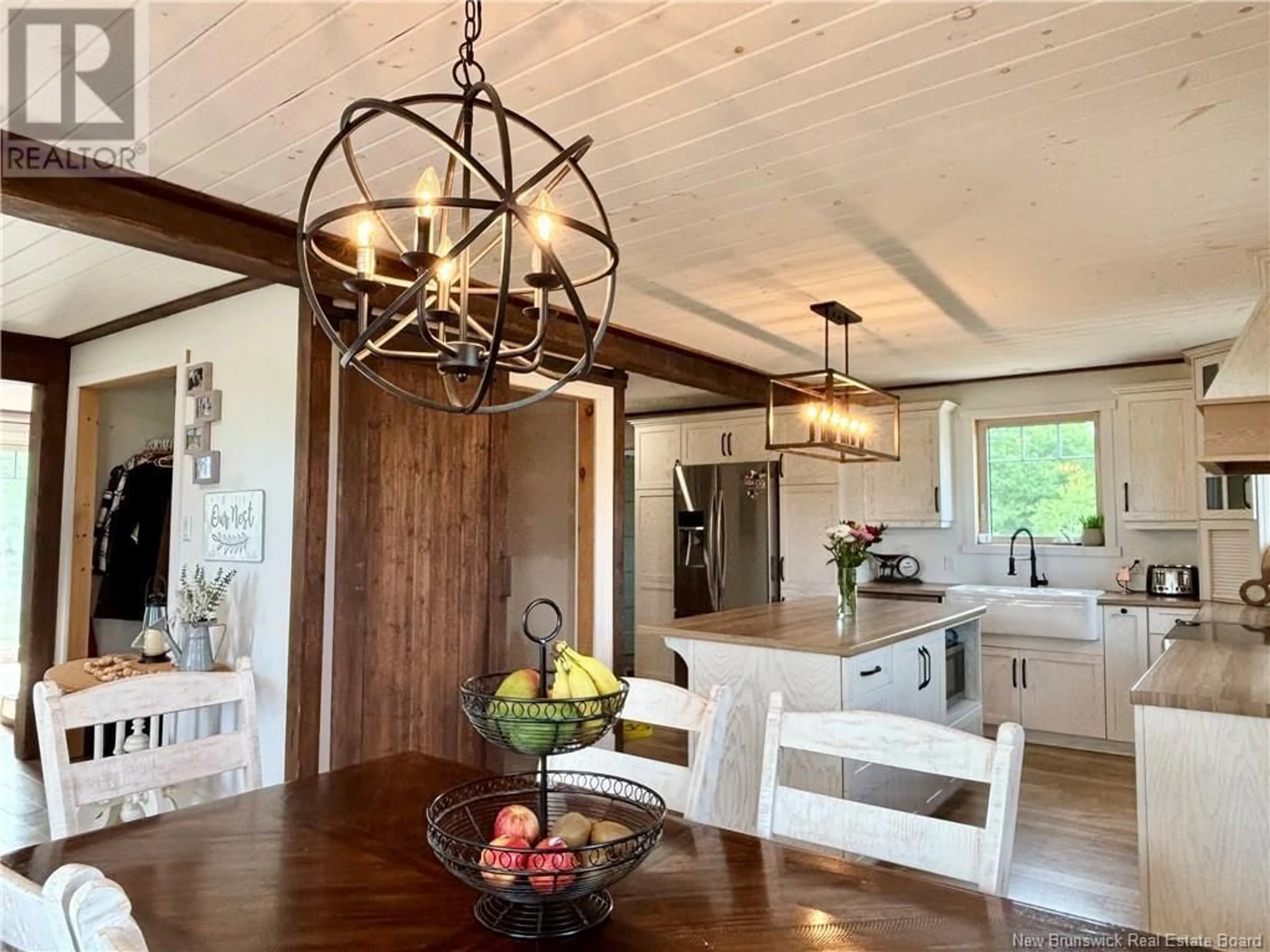 Open concept kitchen, wood/laminate floor for 567 RTE 450, Lavillette New Brunswick E9G2P9
