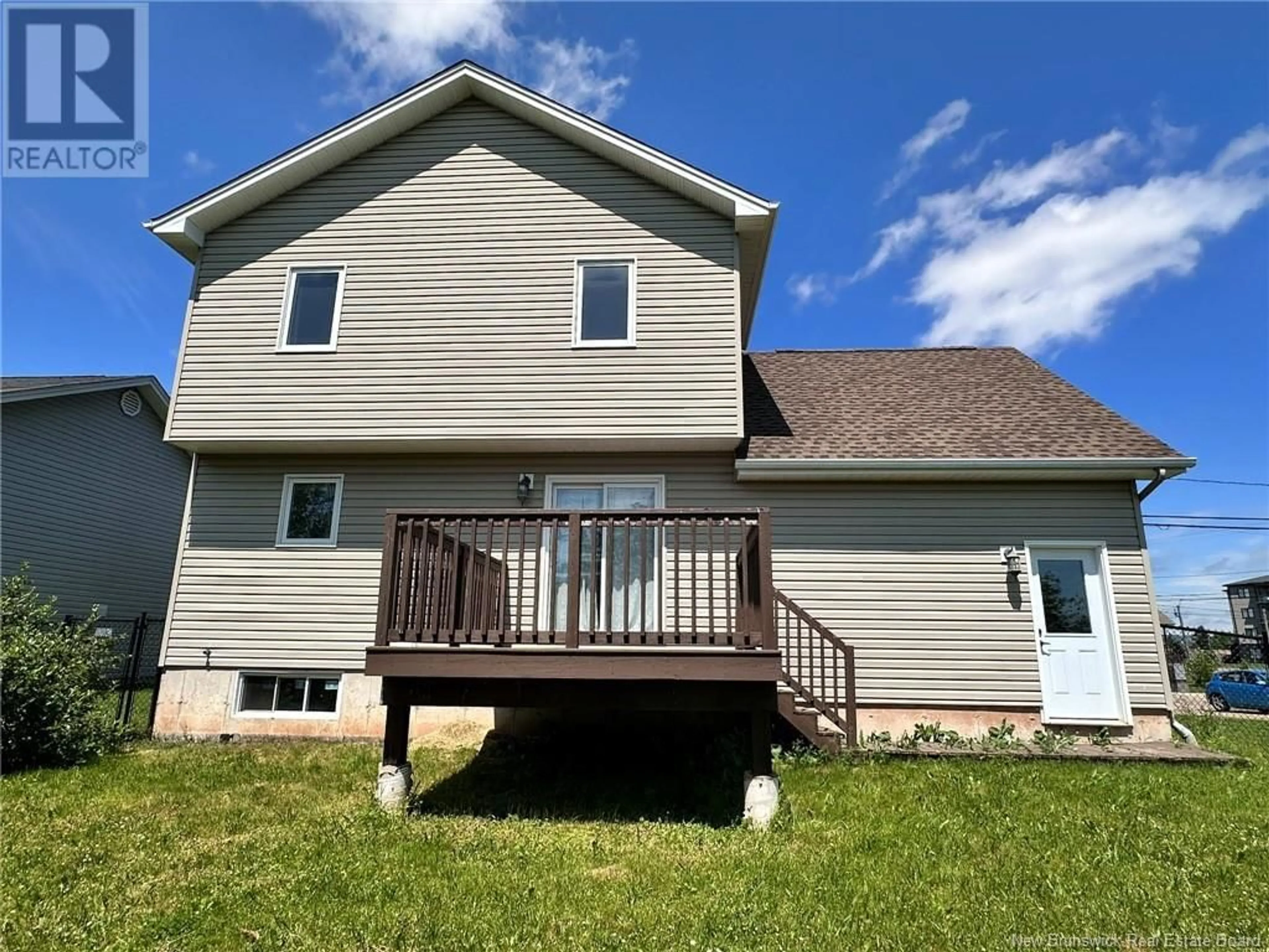 Home with vinyl exterior material, unknown for 11 MCCOY STREET, Moncton New Brunswick E1G0C7