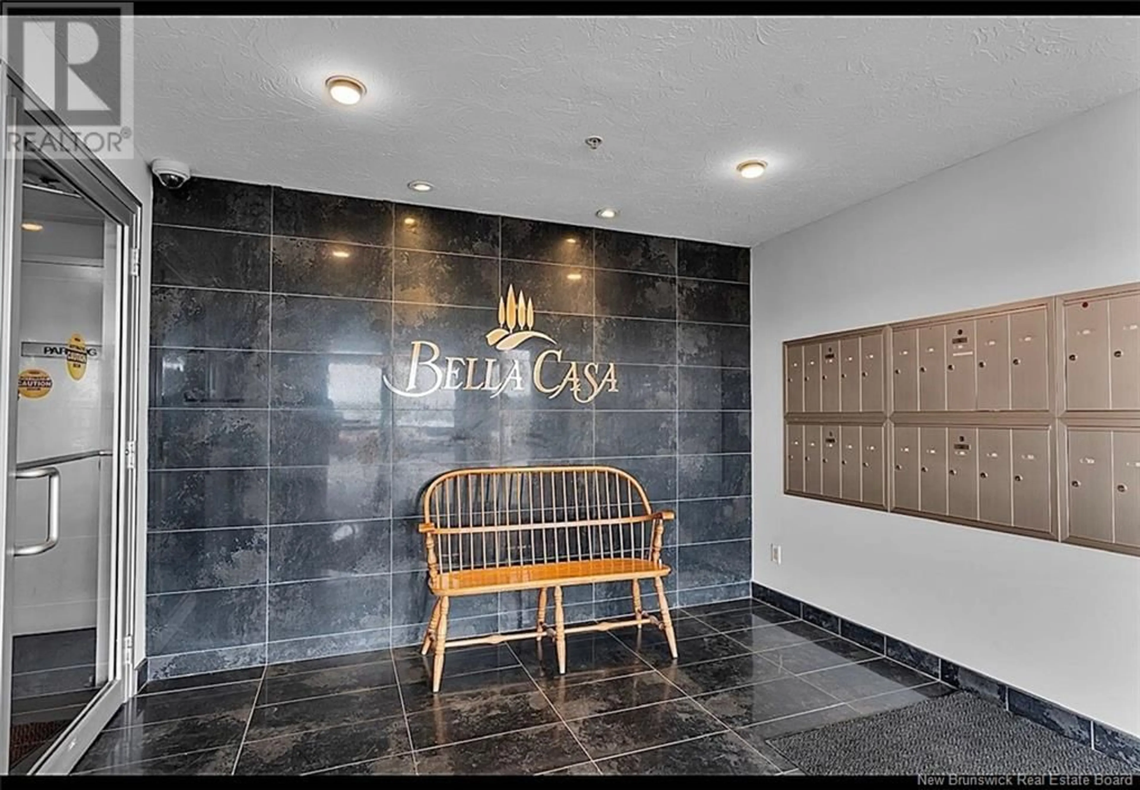 Indoor foyer for 404 - 208 COVERDALE ROAD, Riverview New Brunswick E1B0M7