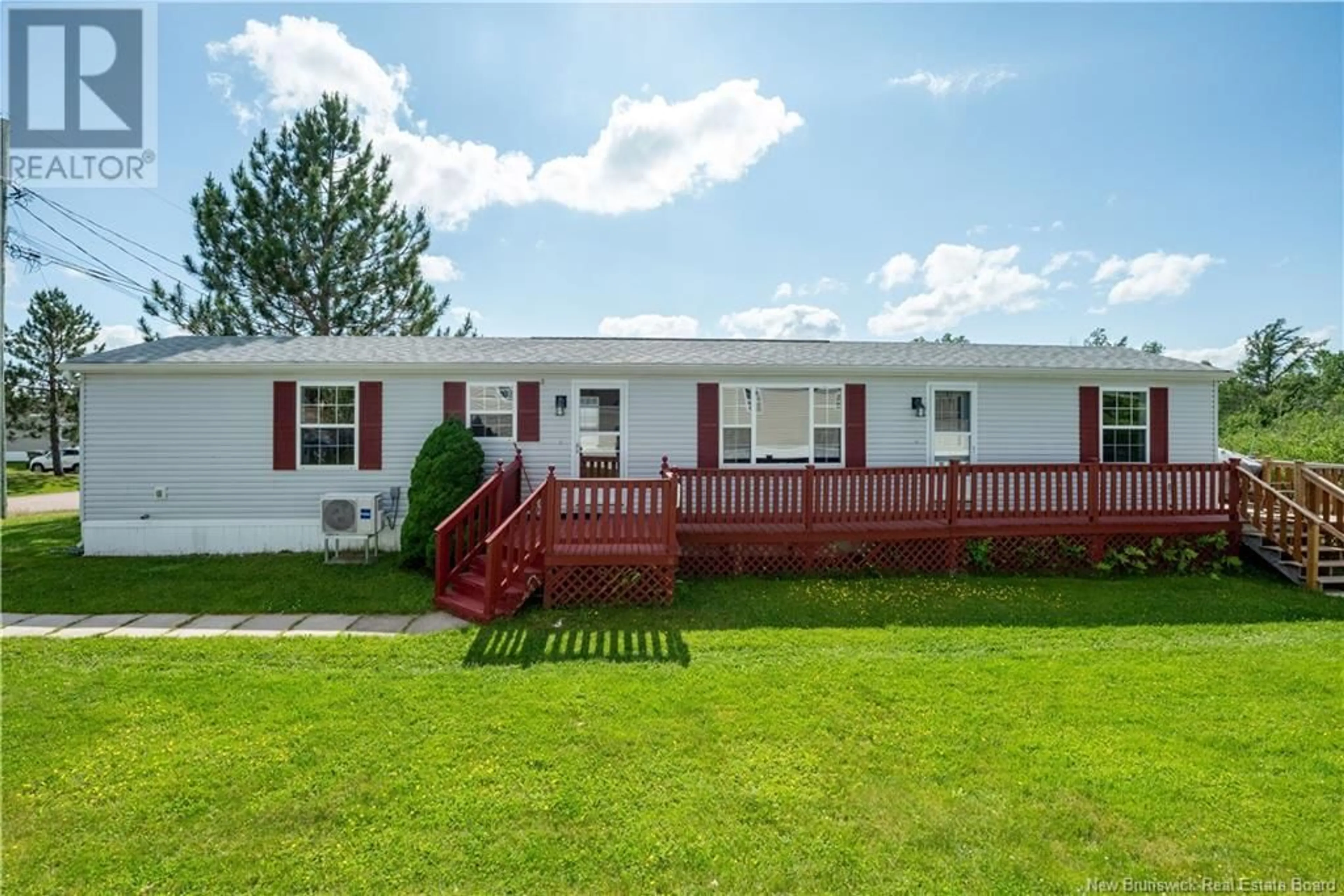 Home with vinyl exterior material, unknown for 54 ULYSSE, Dieppe New Brunswick E1A7C1