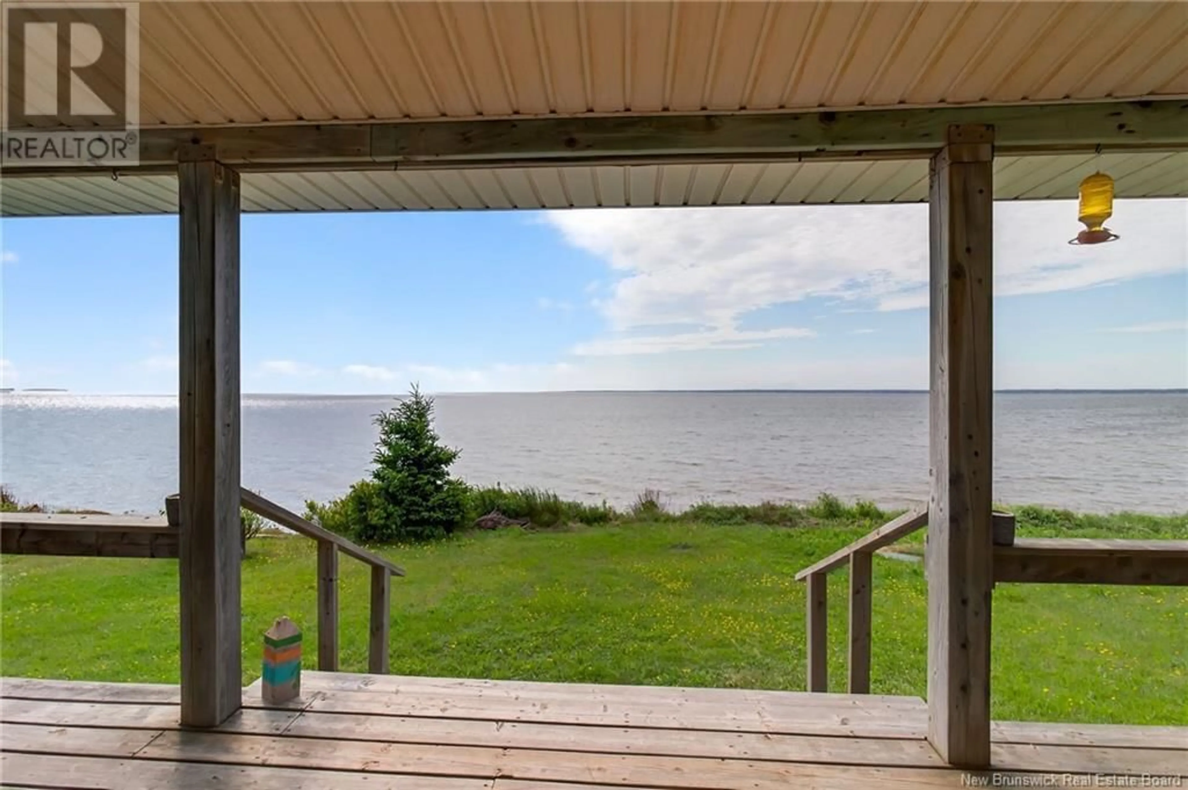 Patio, water/lake/river/ocean view for 95 HICKS FRONT BEACH, Upper Cape New Brunswick E4L3E7