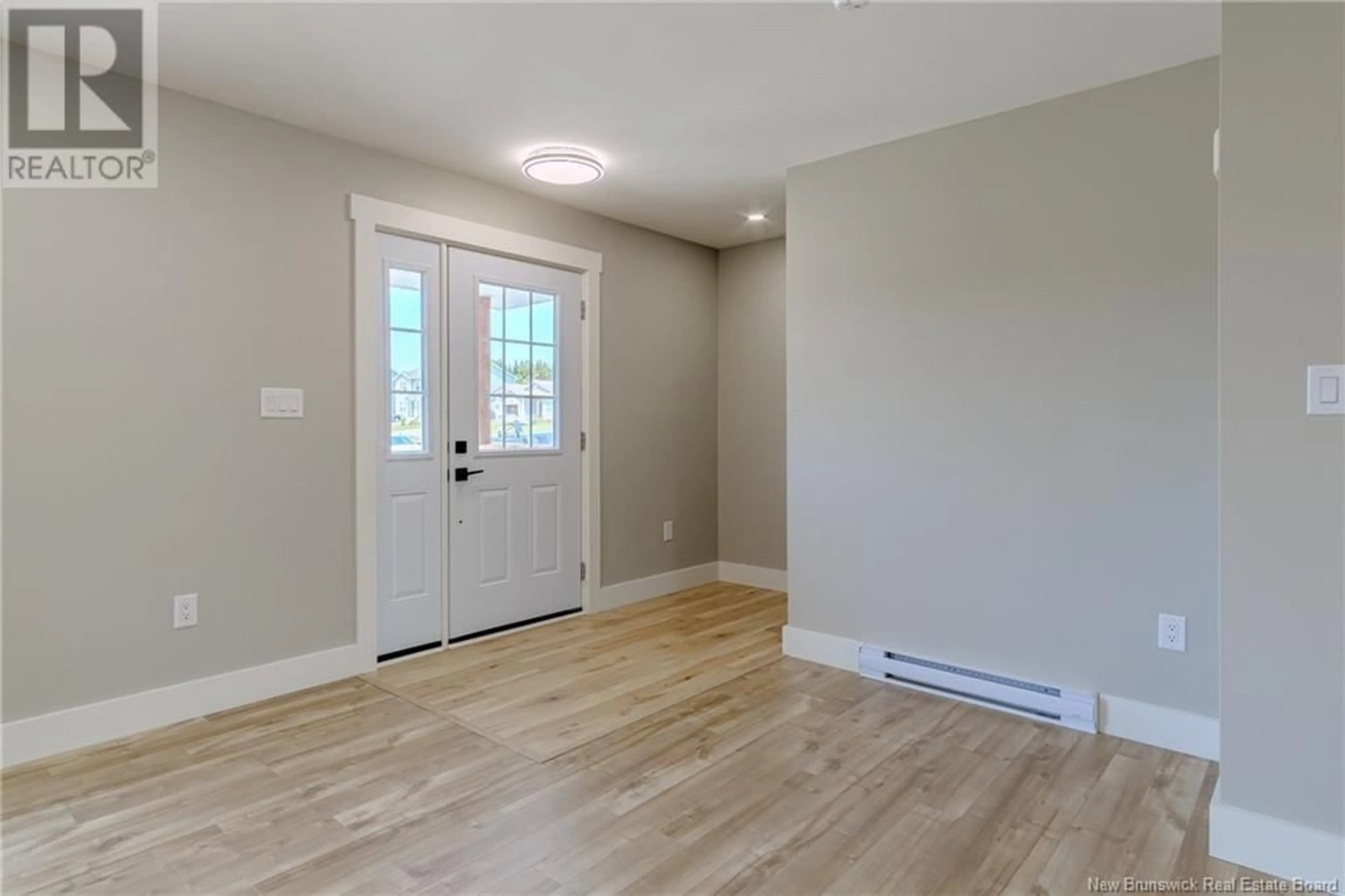 Indoor entryway for 12 MIRANDA WAY, Saint John New Brunswick E2J0G9