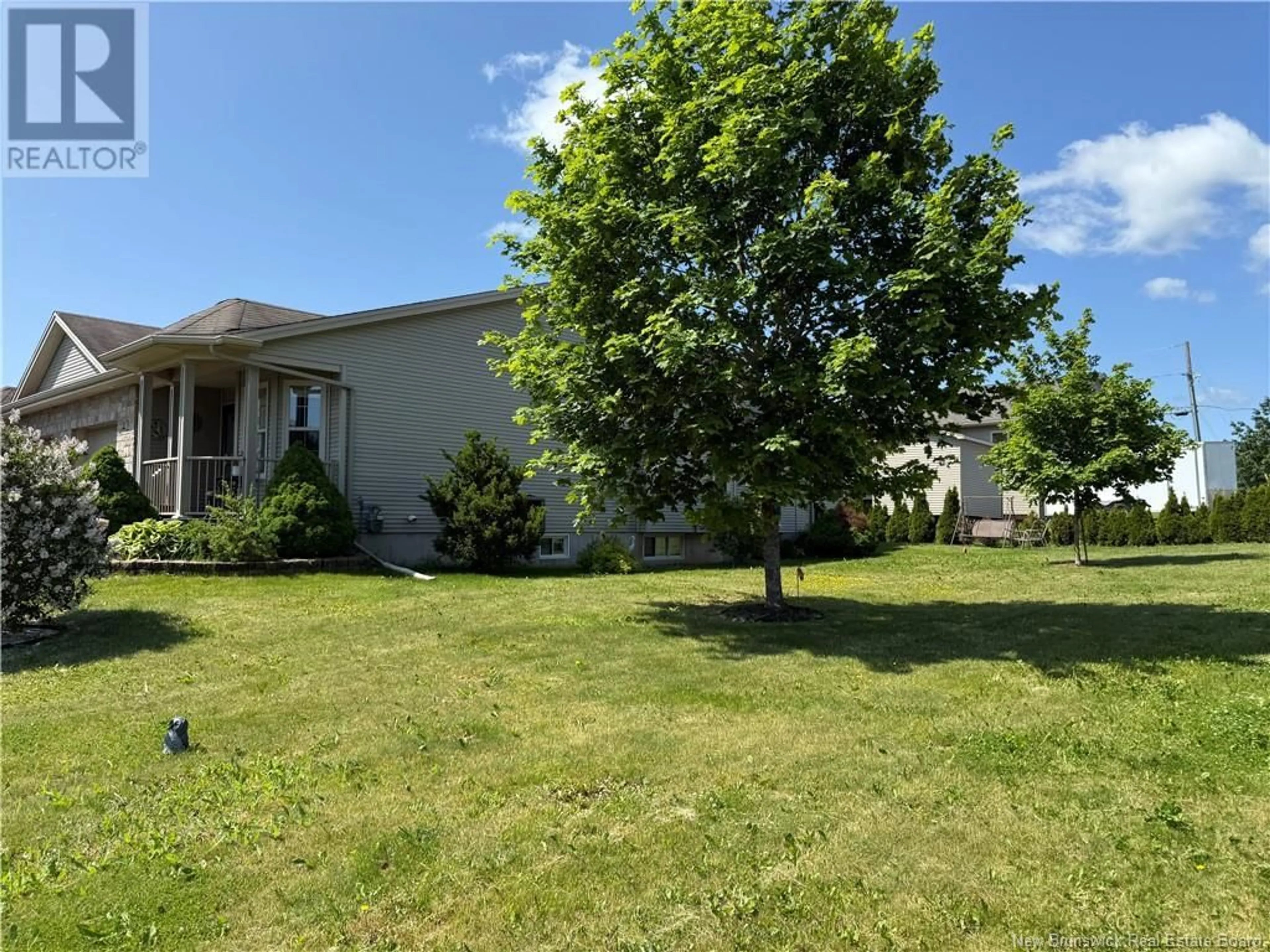 A pic from outside/outdoor area/front of a property/back of a property/a pic from drone, water/lake/river/ocean view for 42 NEWBERRY STREET, Moncton New Brunswick E1G5M6