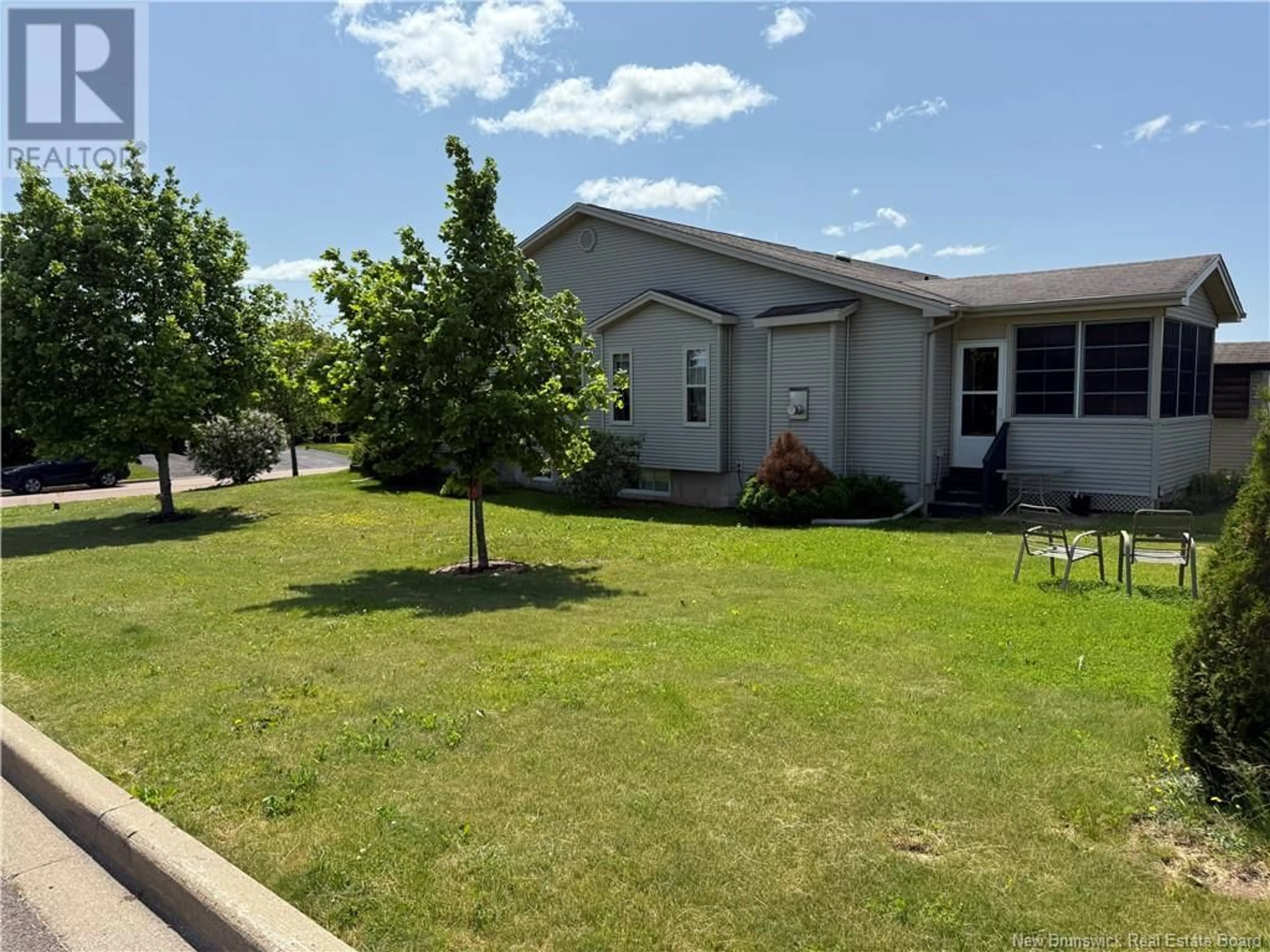 A pic from outside/outdoor area/front of a property/back of a property/a pic from drone, street for 42 NEWBERRY STREET, Moncton New Brunswick E1G5M6