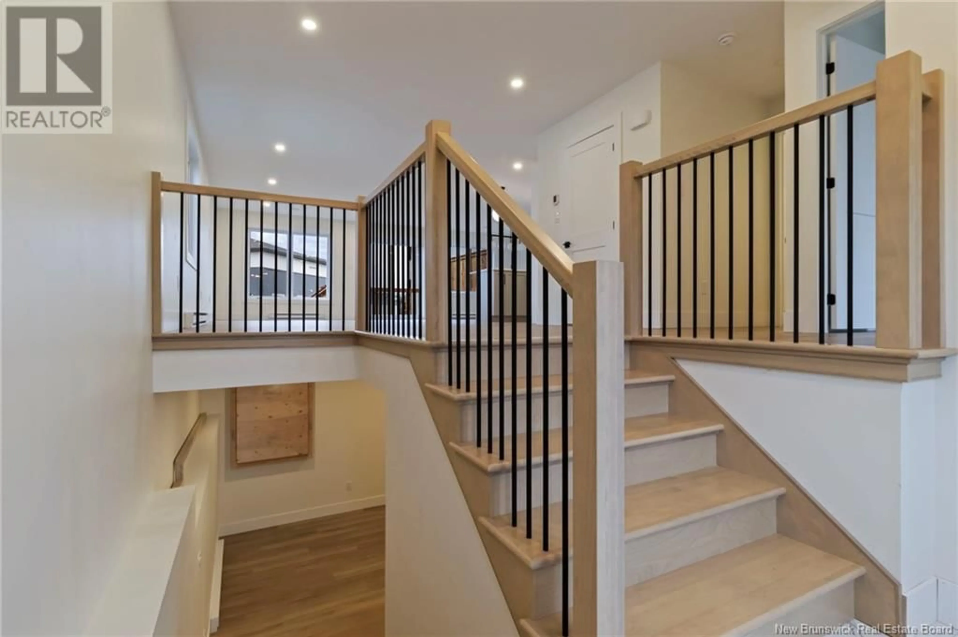 Stairs for 85 PARKPLACE LANE, Moncton New Brunswick E1A9S8